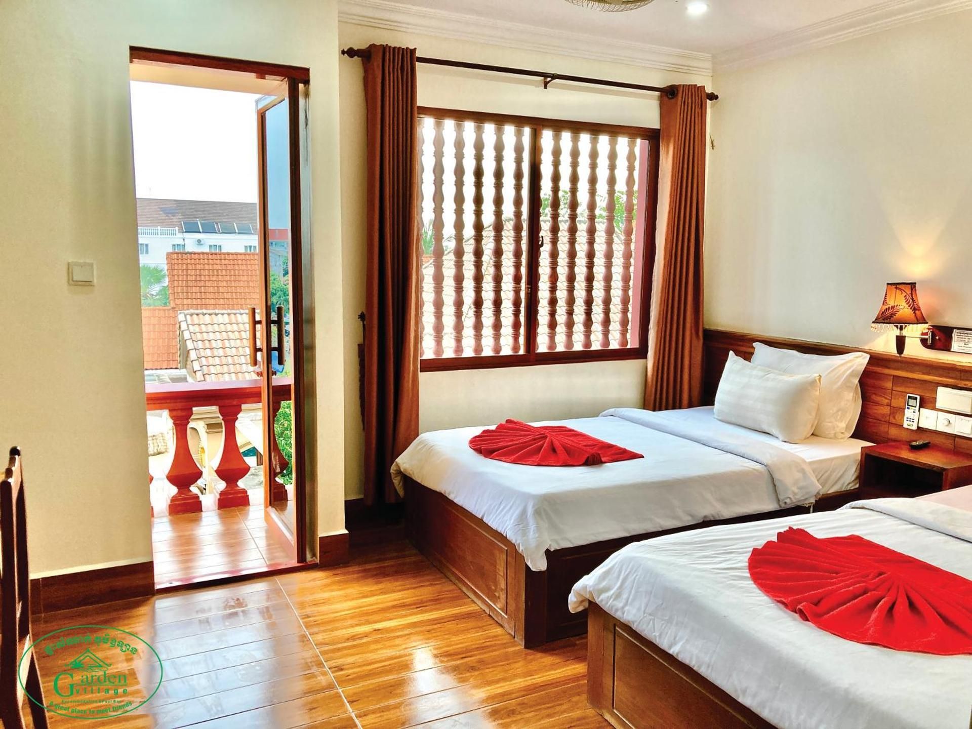 Twin Room with Balcony