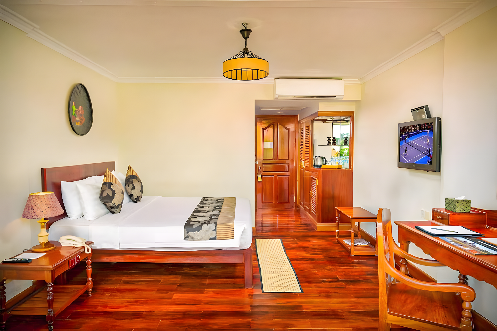 Deluxe Single Room with Balcony