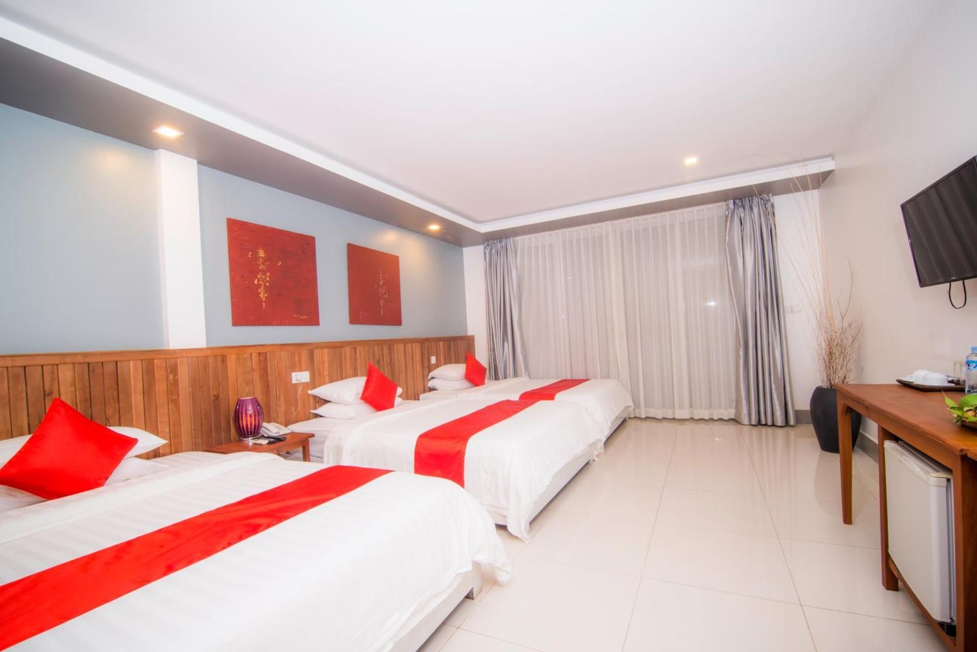 Deluxe Triple Room