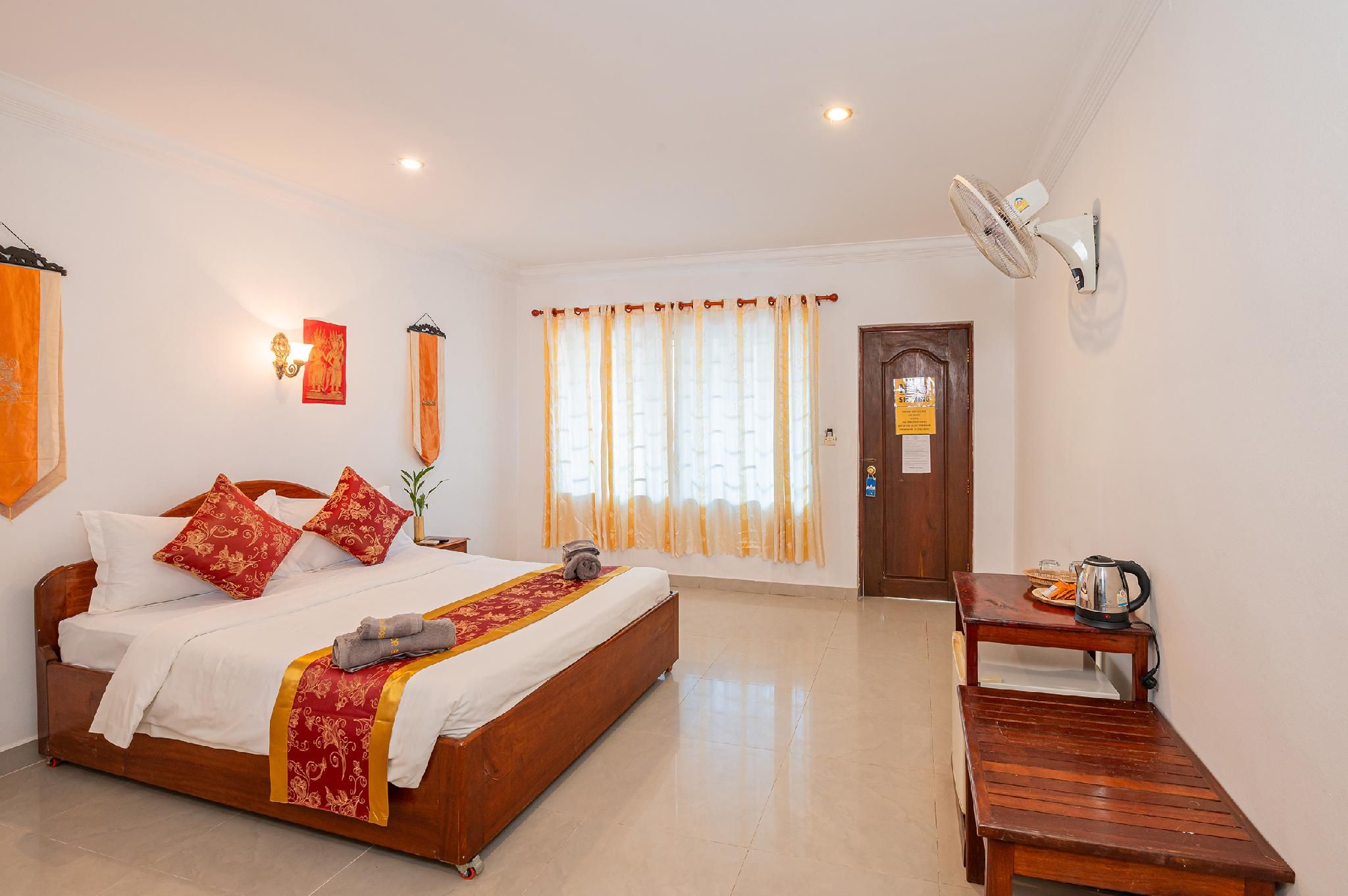 Double Room with Pool View