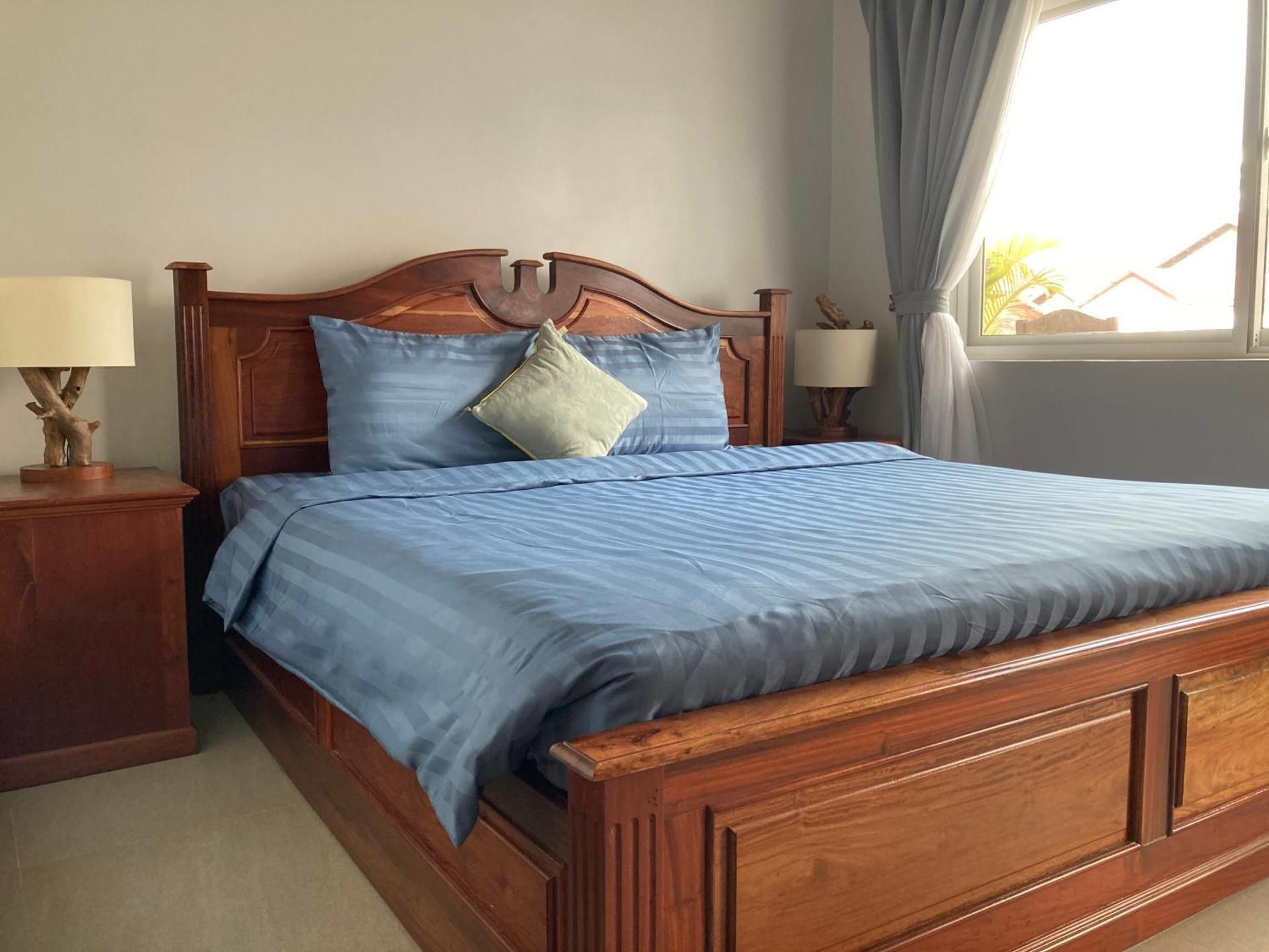King Room with Pool View