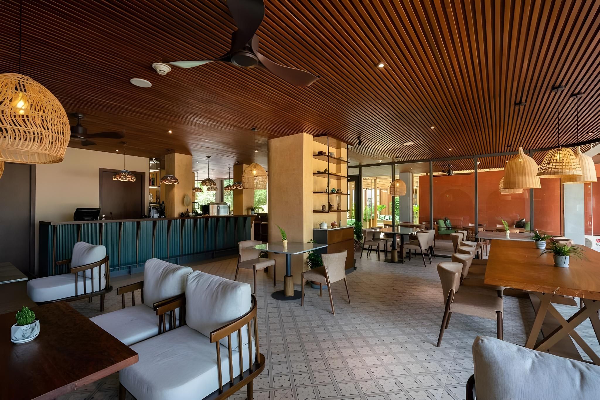 00edb5b7bddc1746cb8129e792ad399b