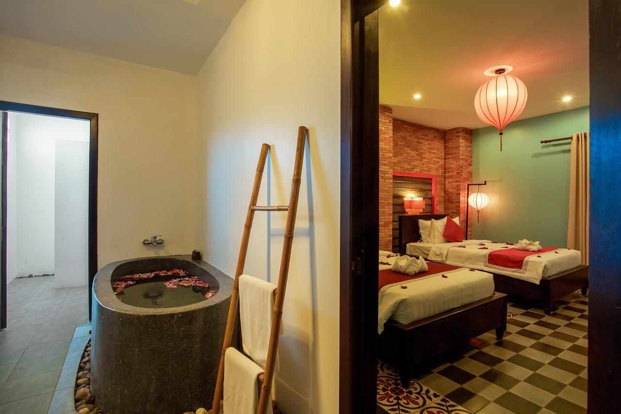 Deluxe Triple Room with balcony