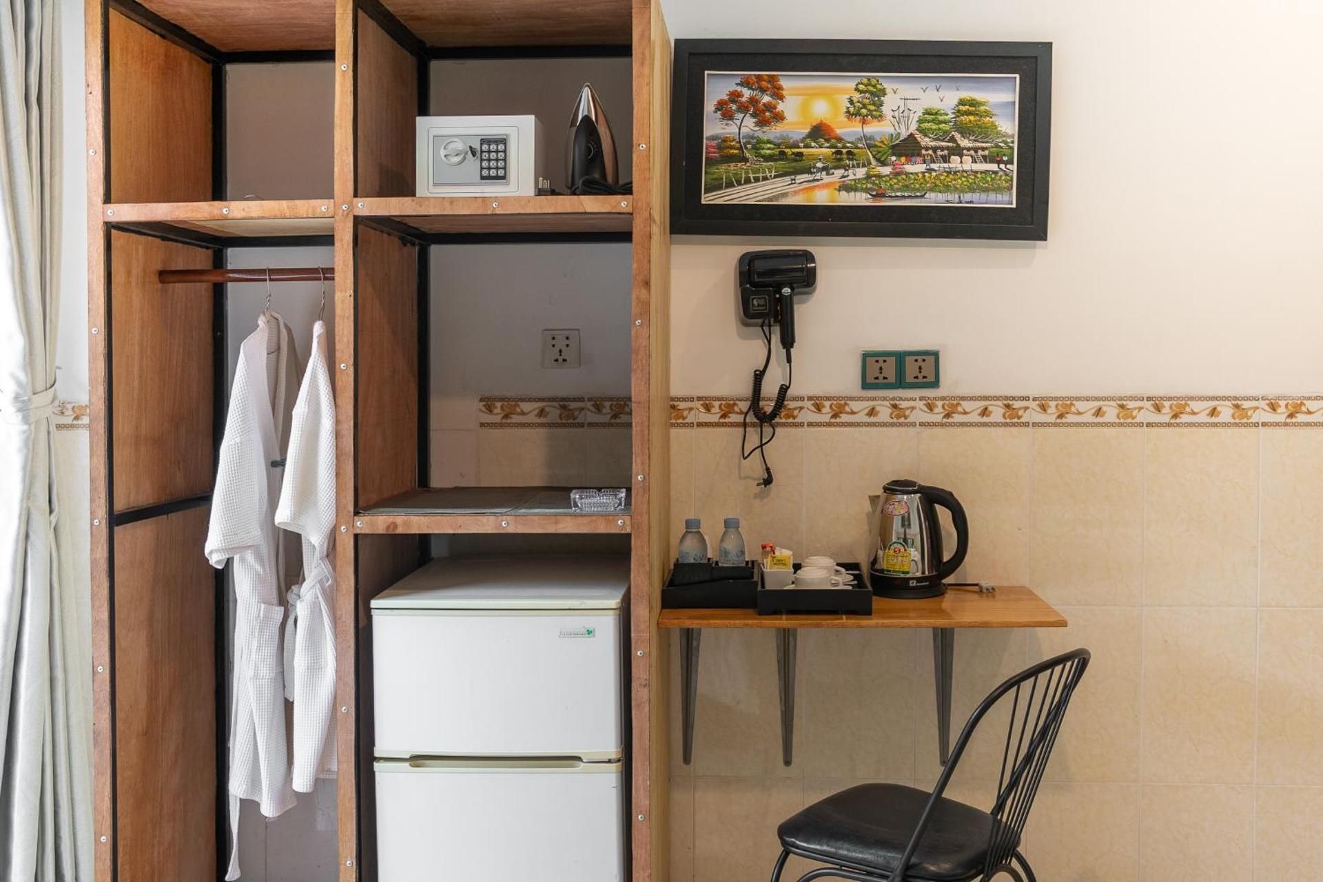 Standard Twin Room