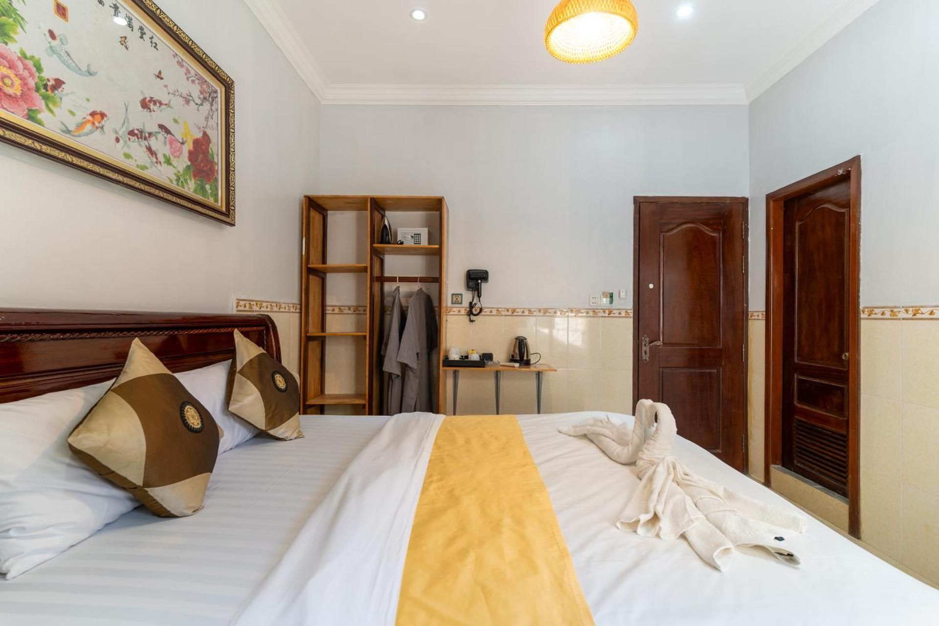 Deluxe Double Room with Bath