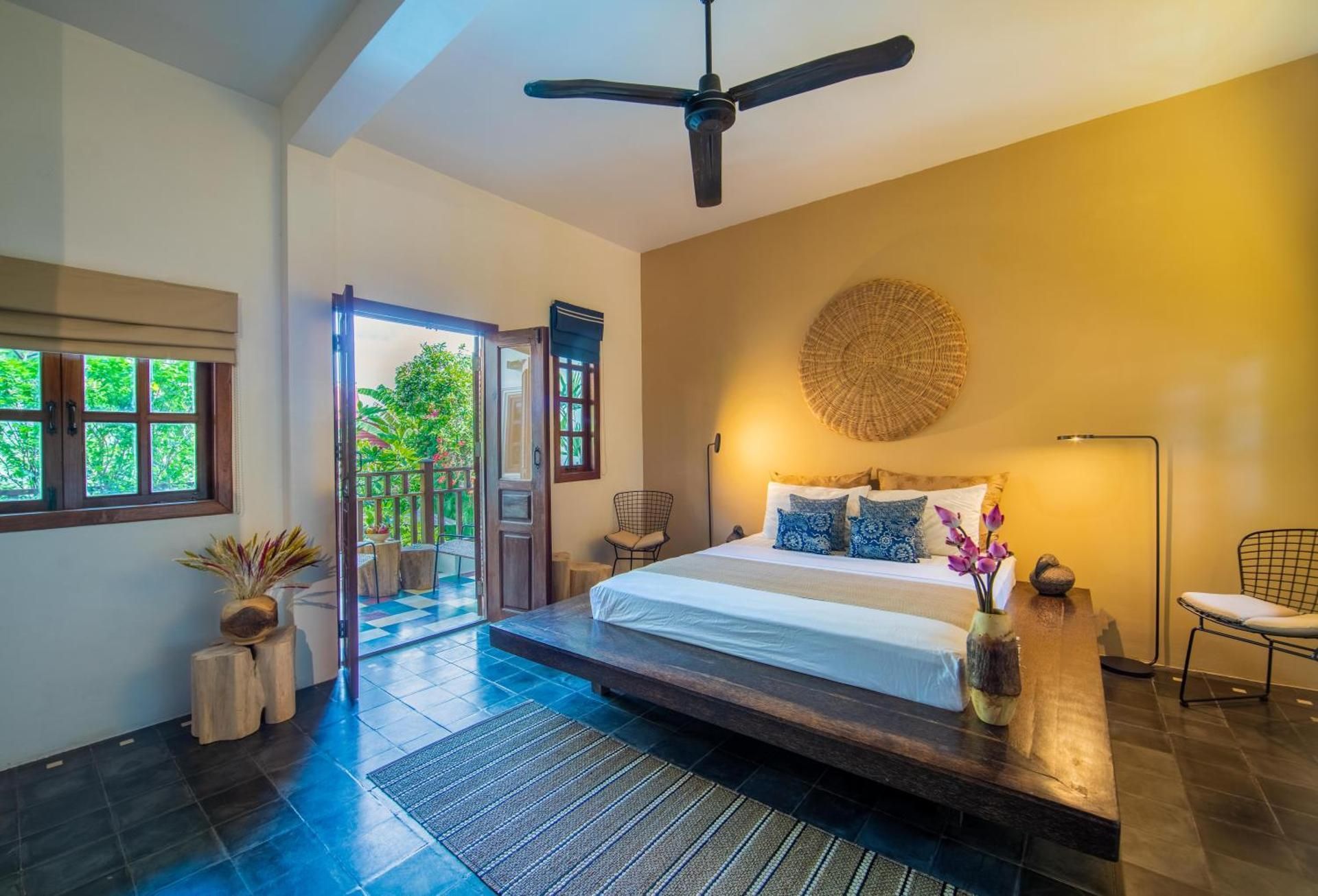 Deluxe Double Room with Terrace