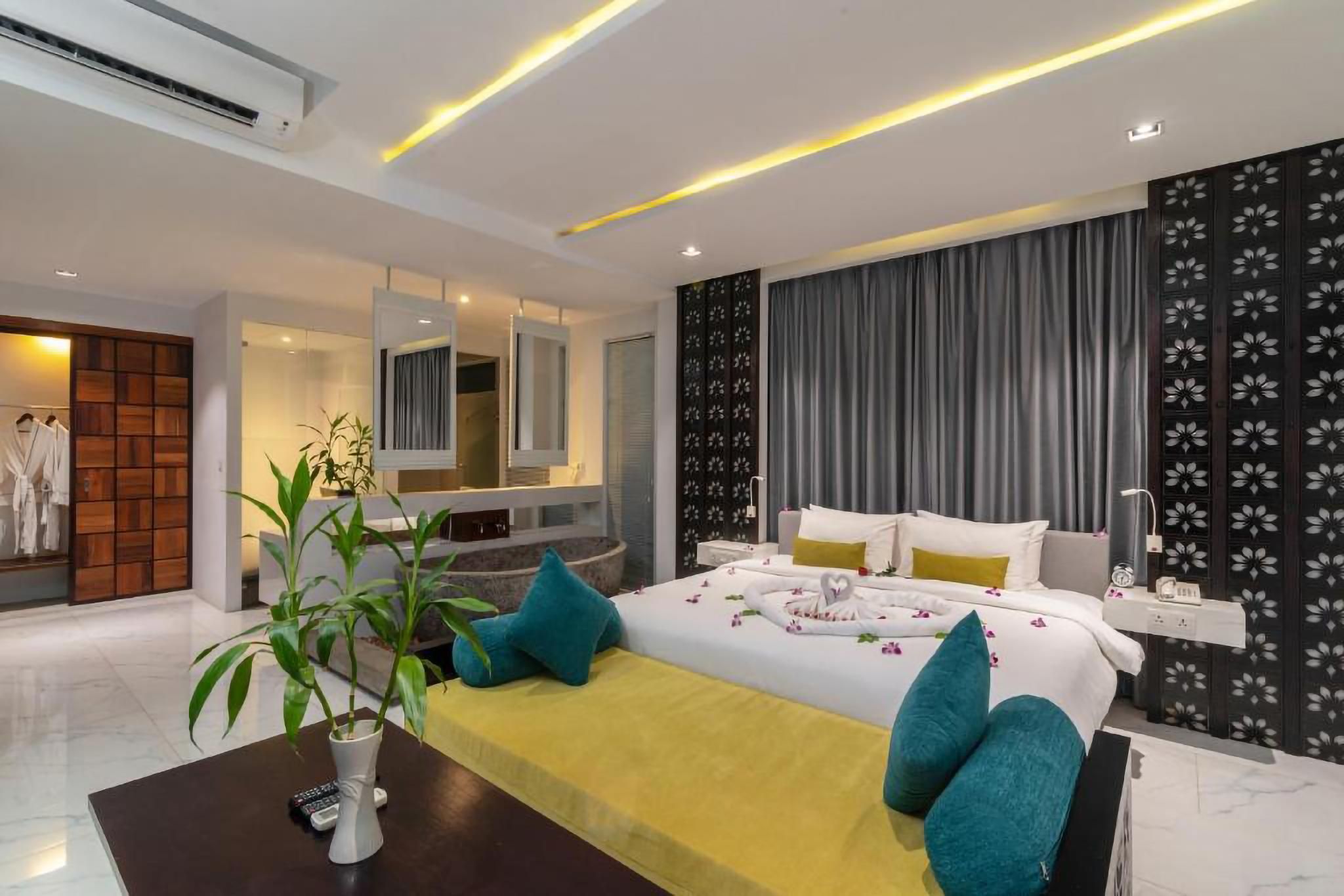 Luxury Executive Suite