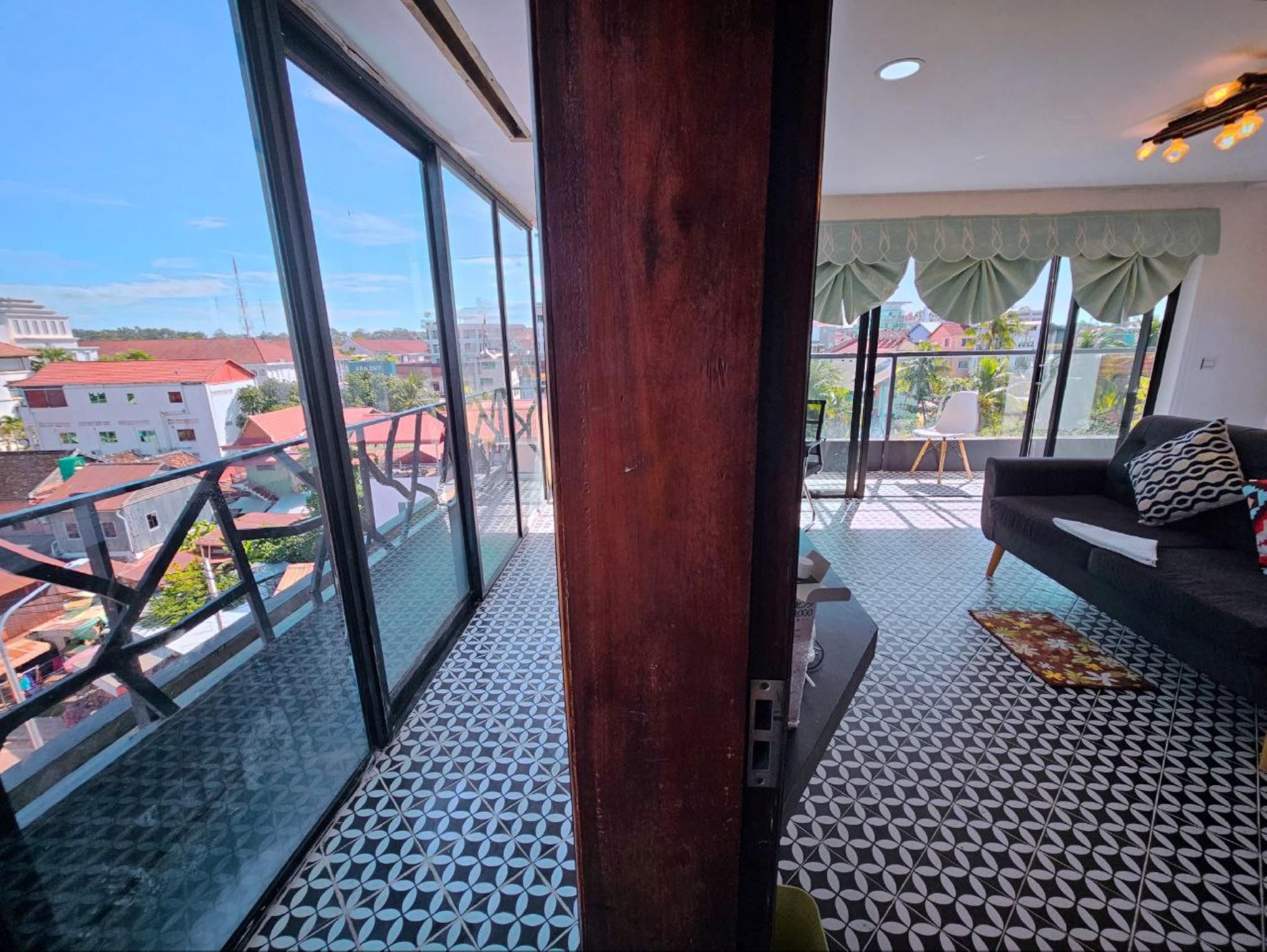 Superior Double - High Floor