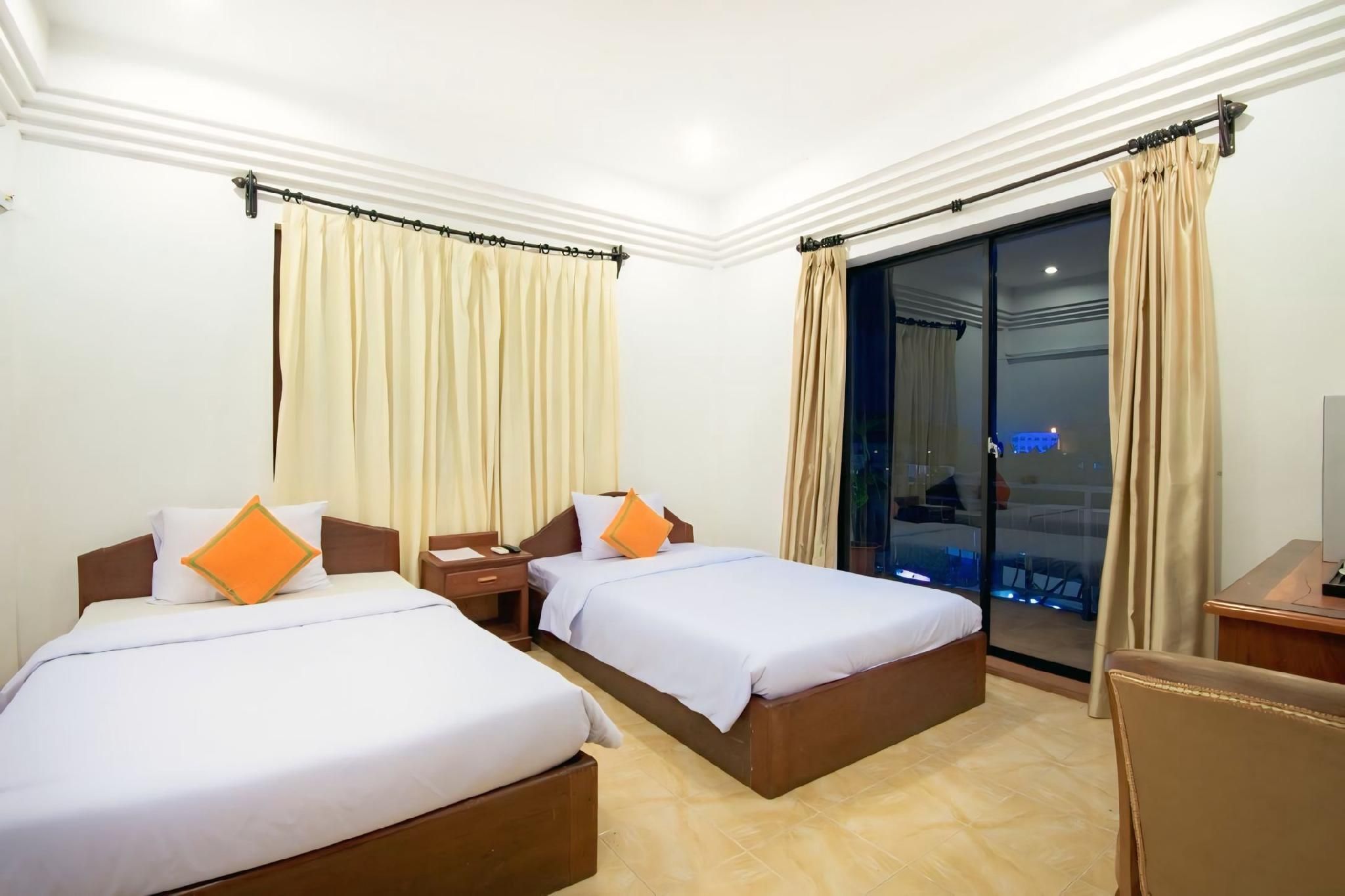 VPlus Hotel Superior Twin Room 3