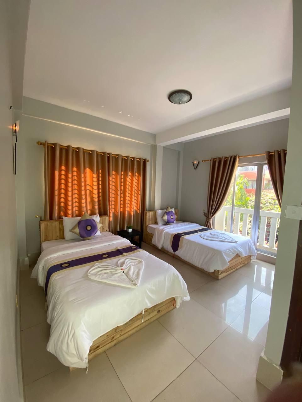 Twin Room