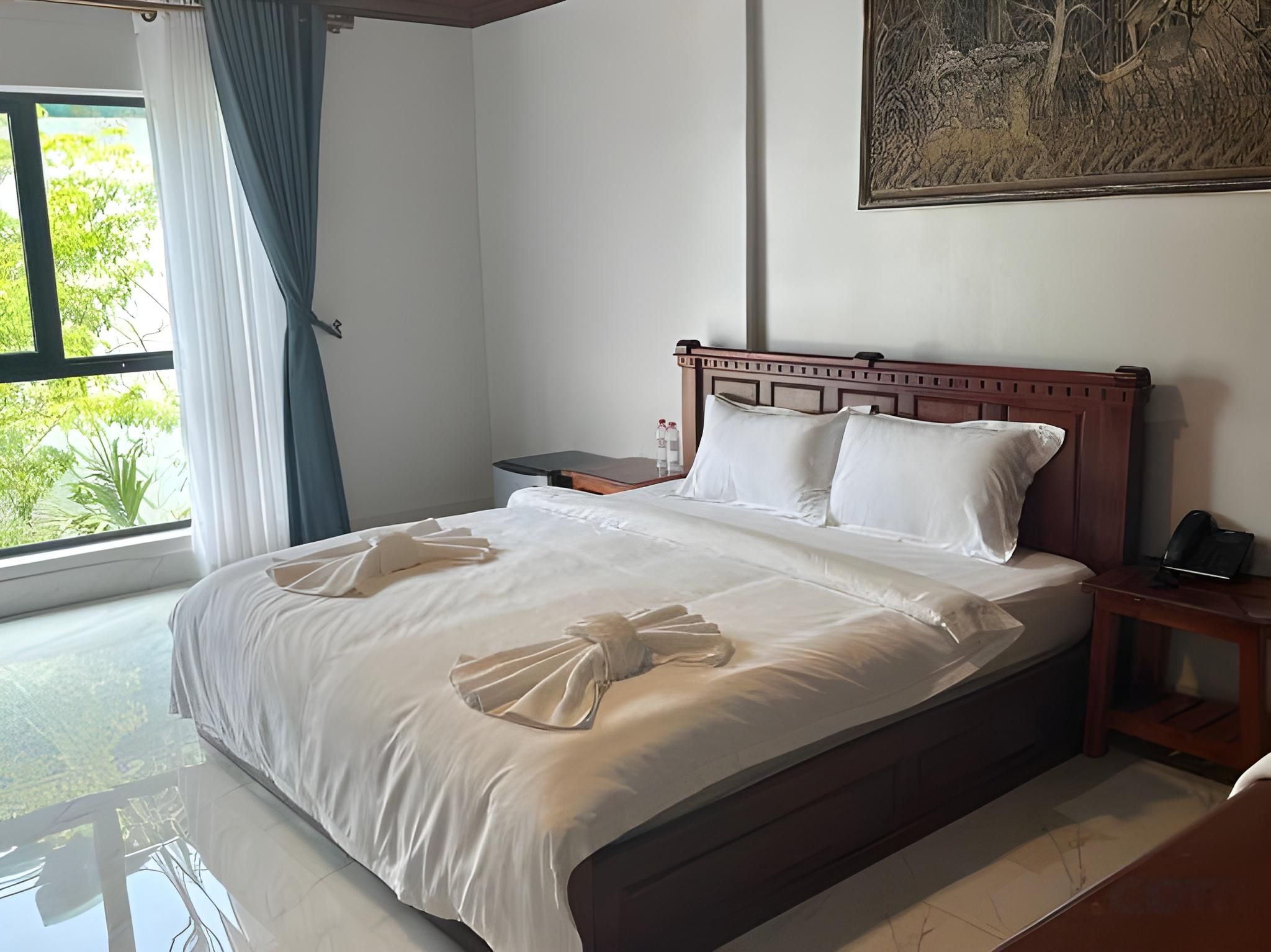 Superior King Room