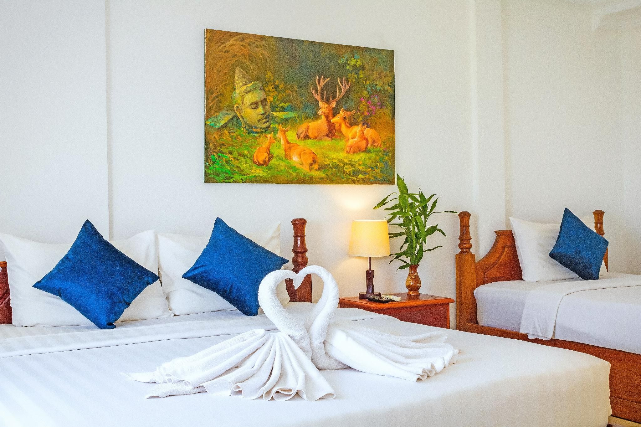 Deluxe Triple Room