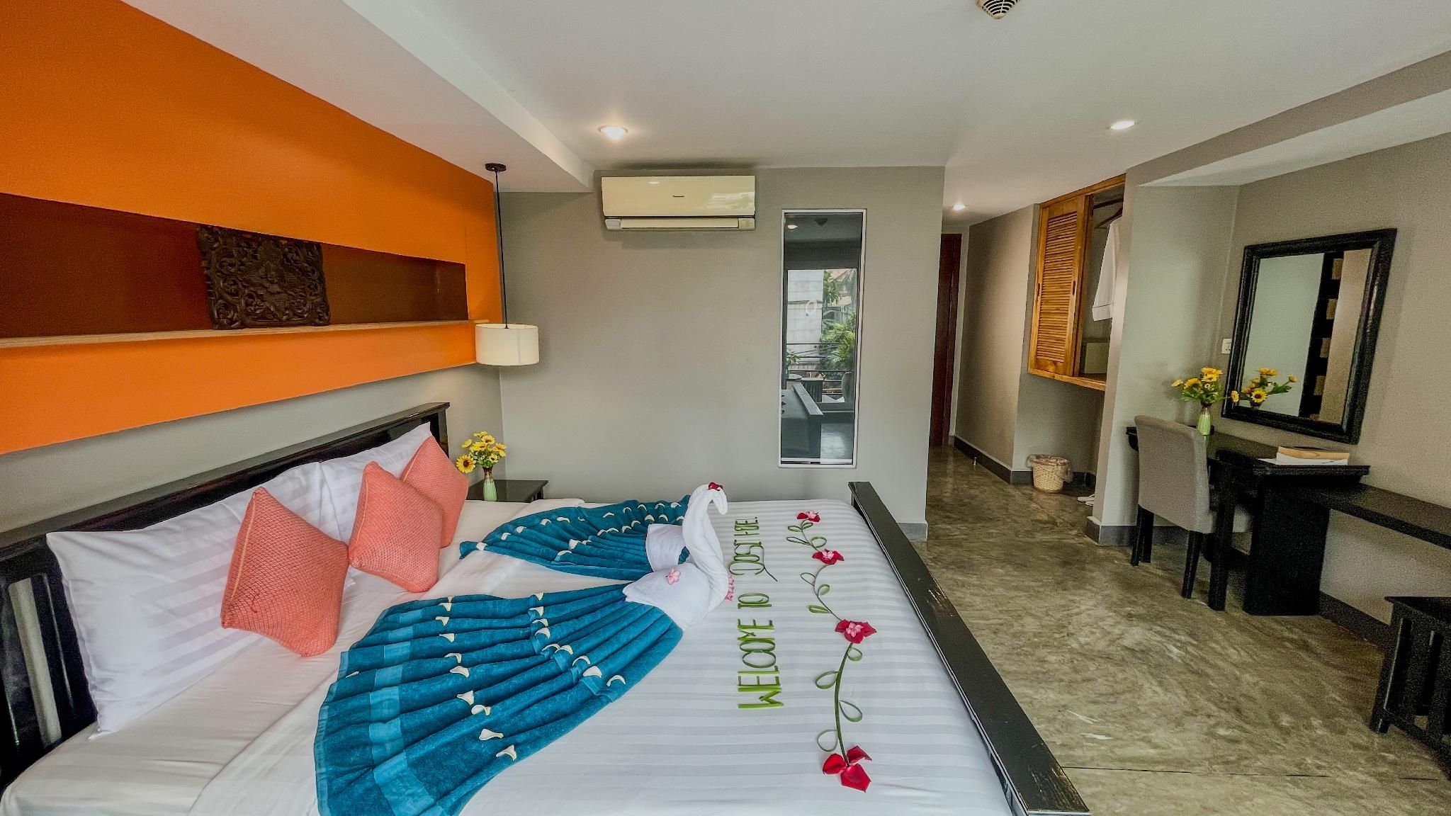 Double Studio with Balcony