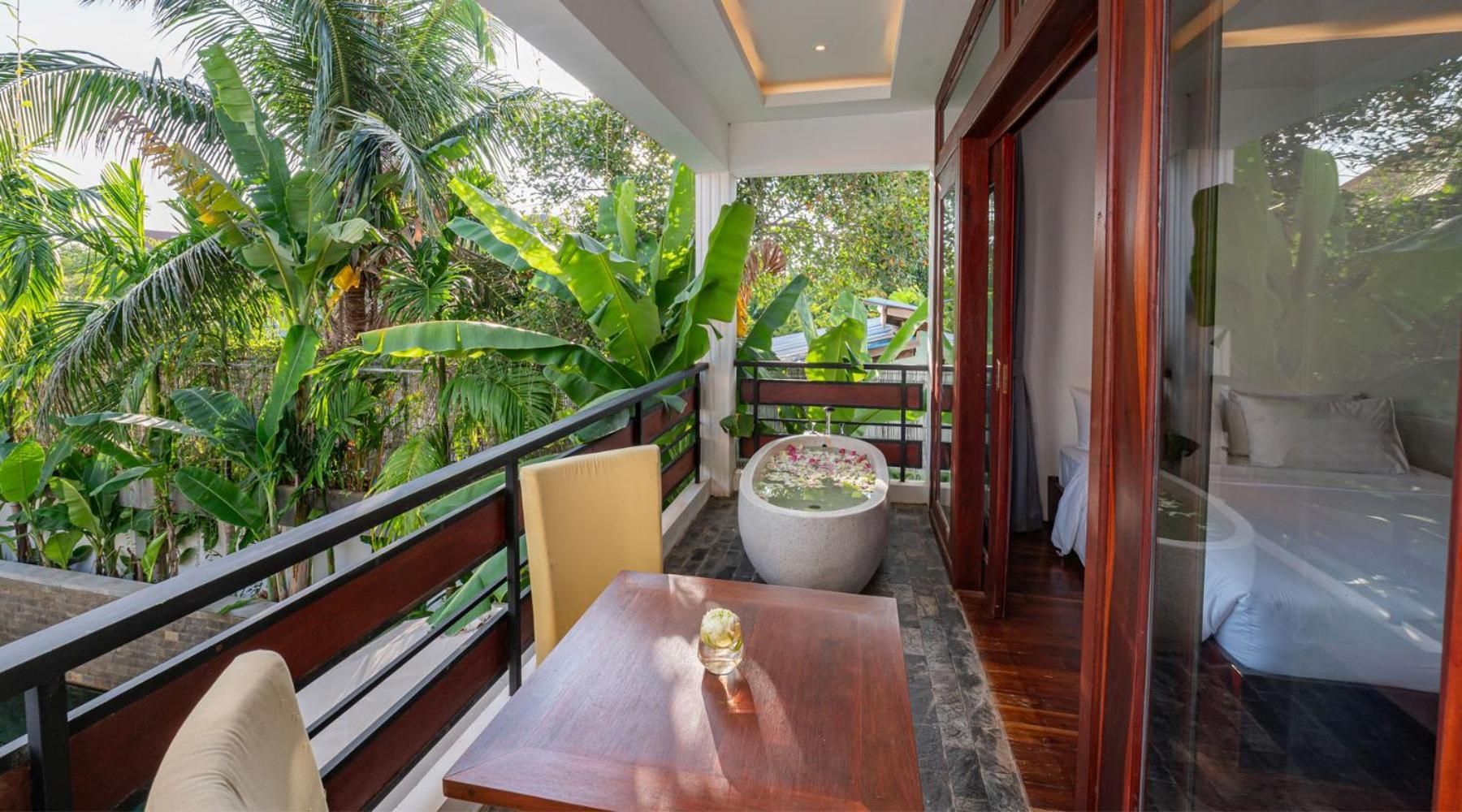 Standard Family Room