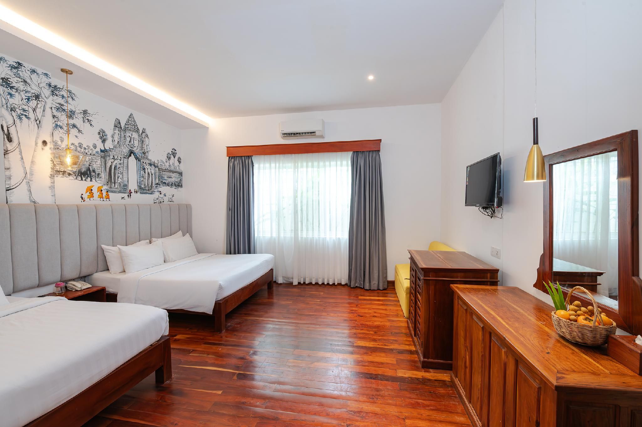 Standard Family Room