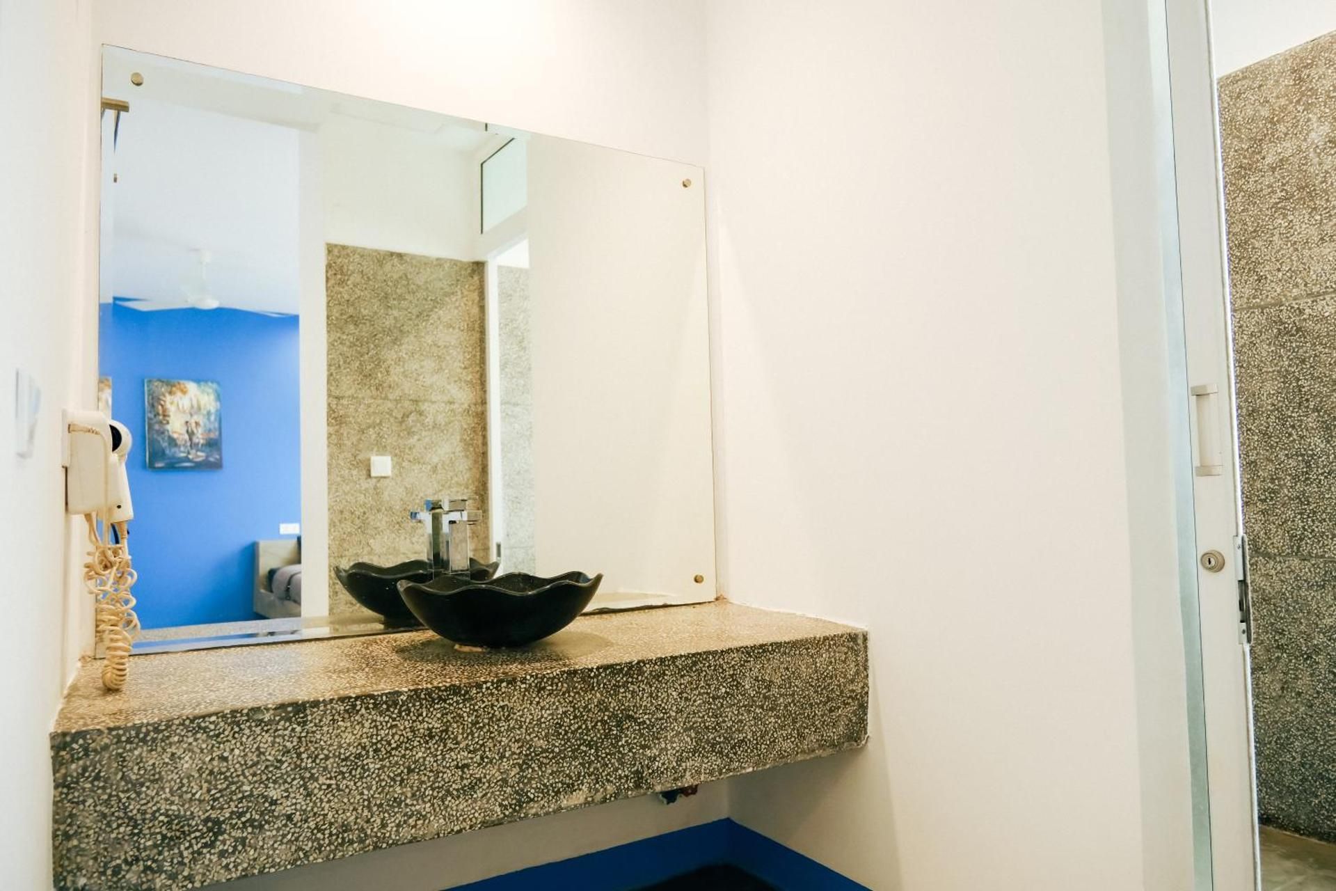 Queentown Hostel Dorm Premium Mix 4 Sharing