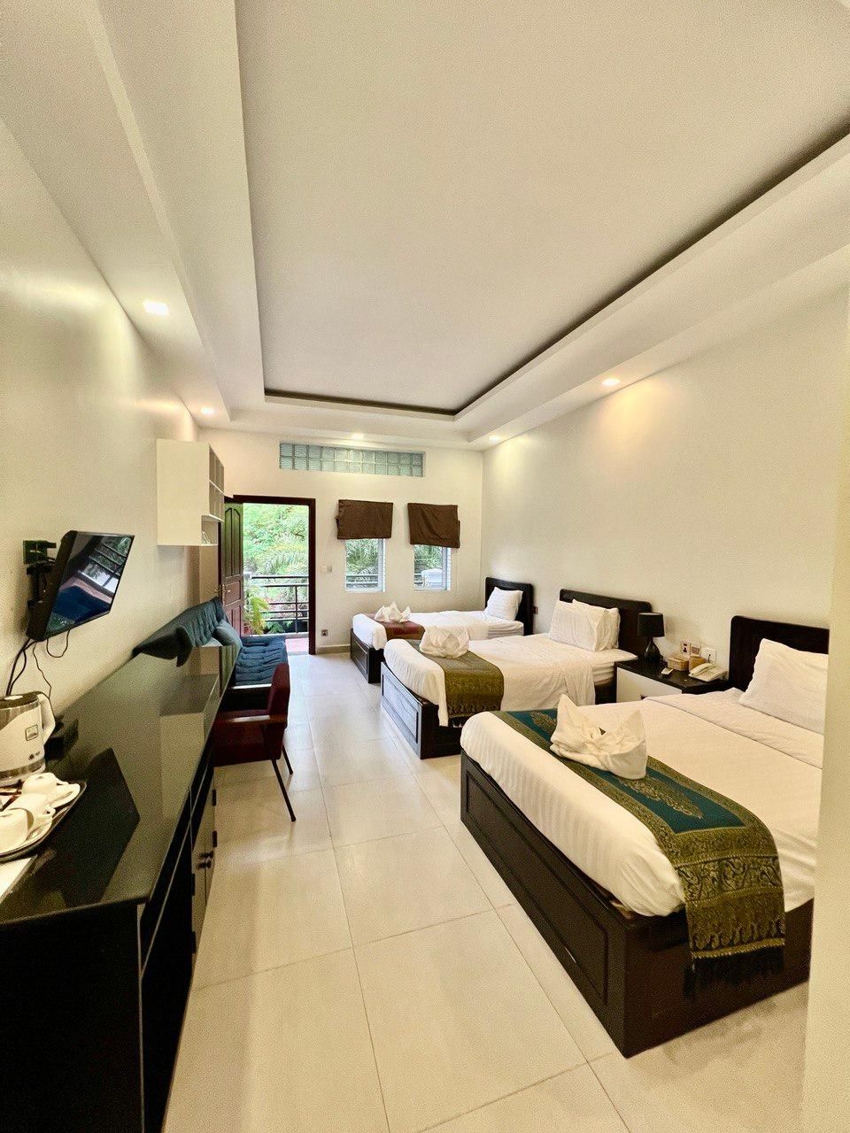 Deluxe Pool View Triple Room with Balcony