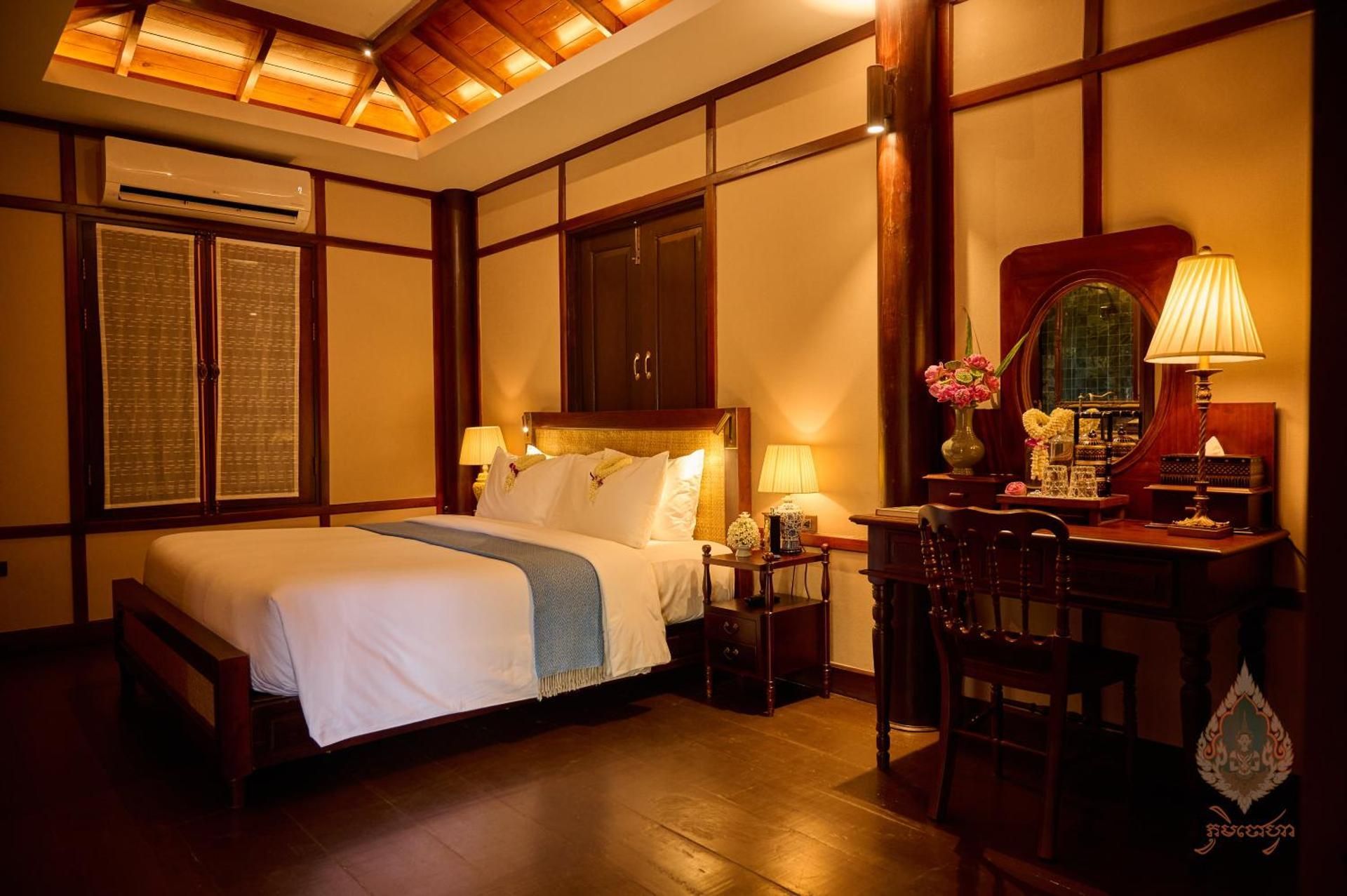 Two-Bedroom House Ensuite Bathroom