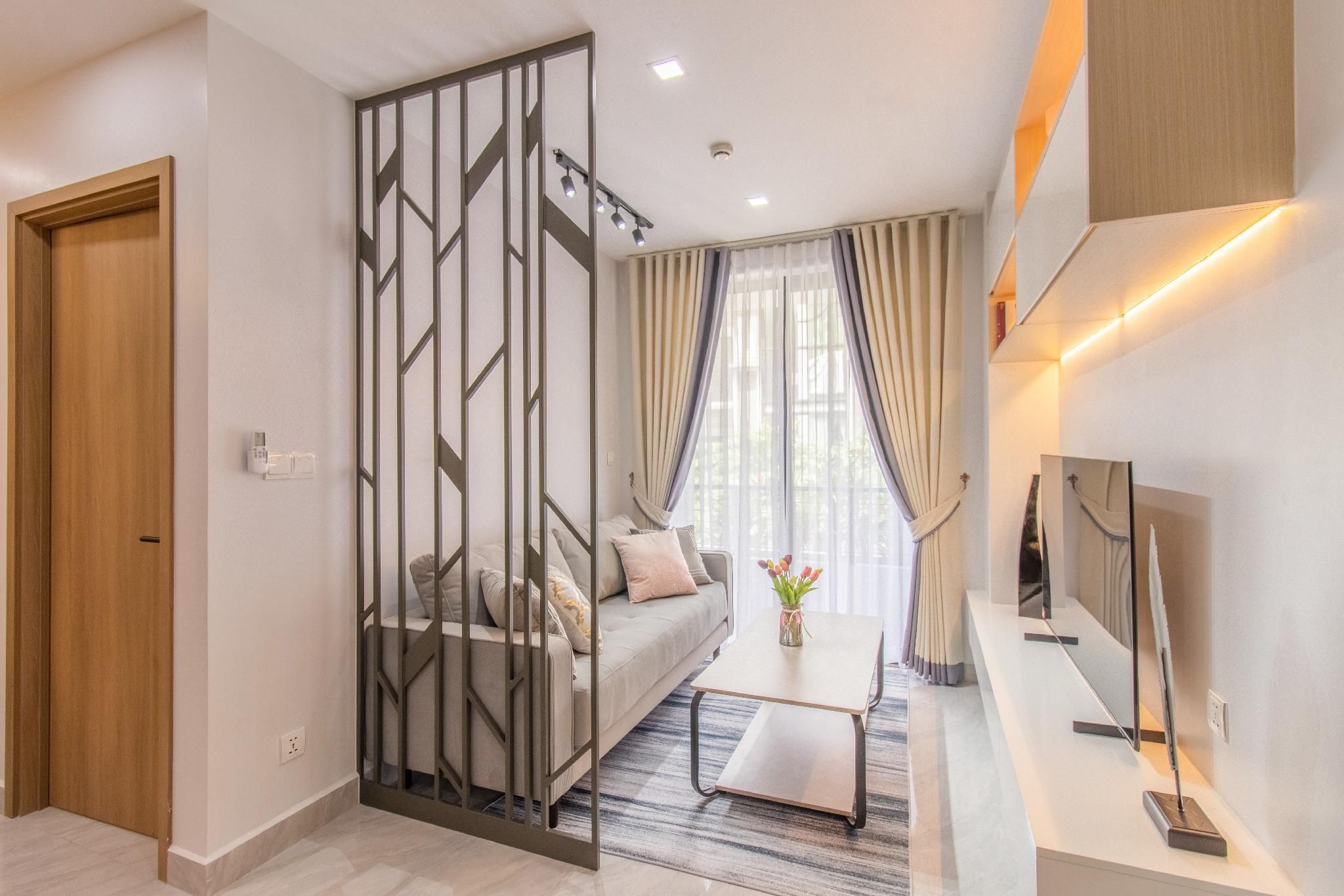One Bedroom Apartment