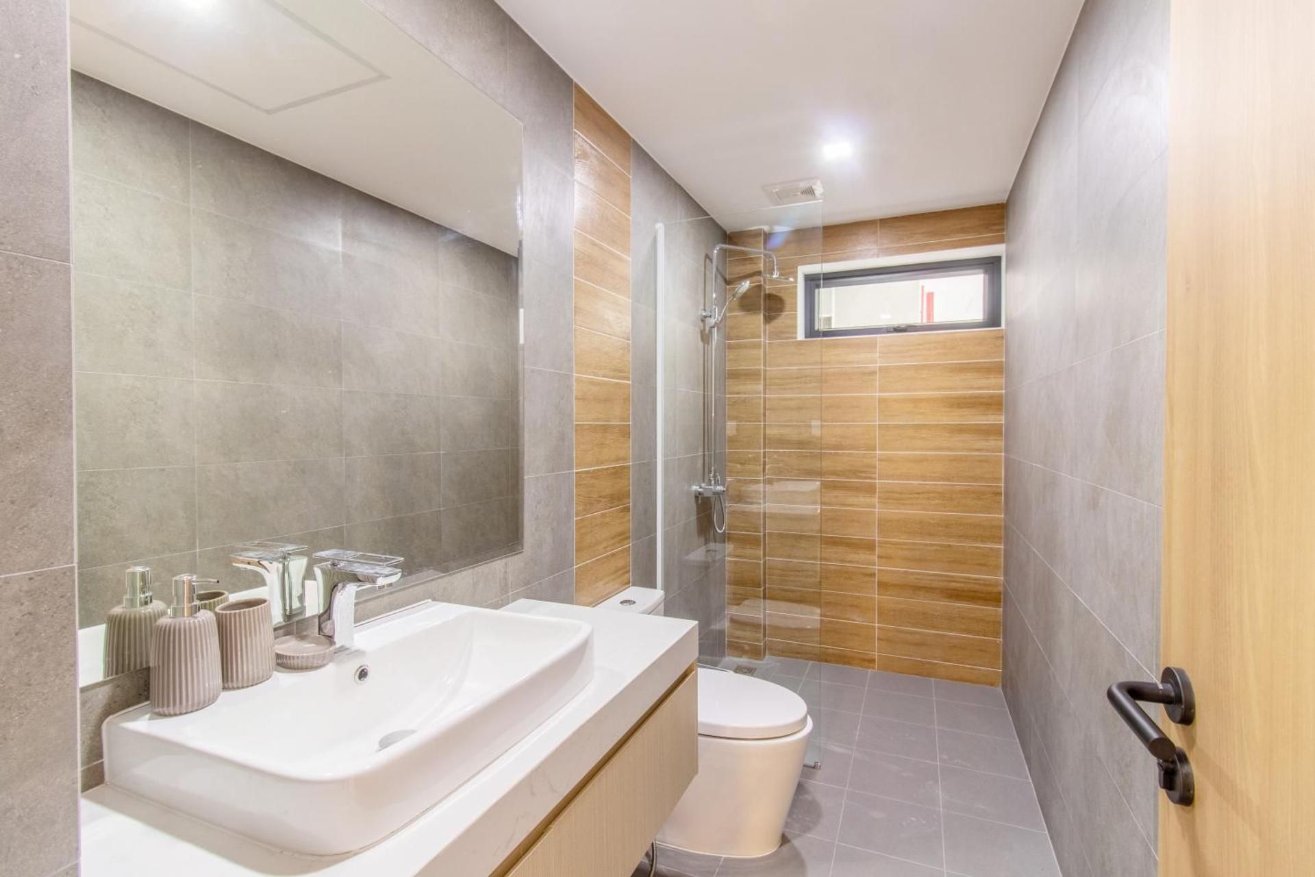 One Bedroom Apartment