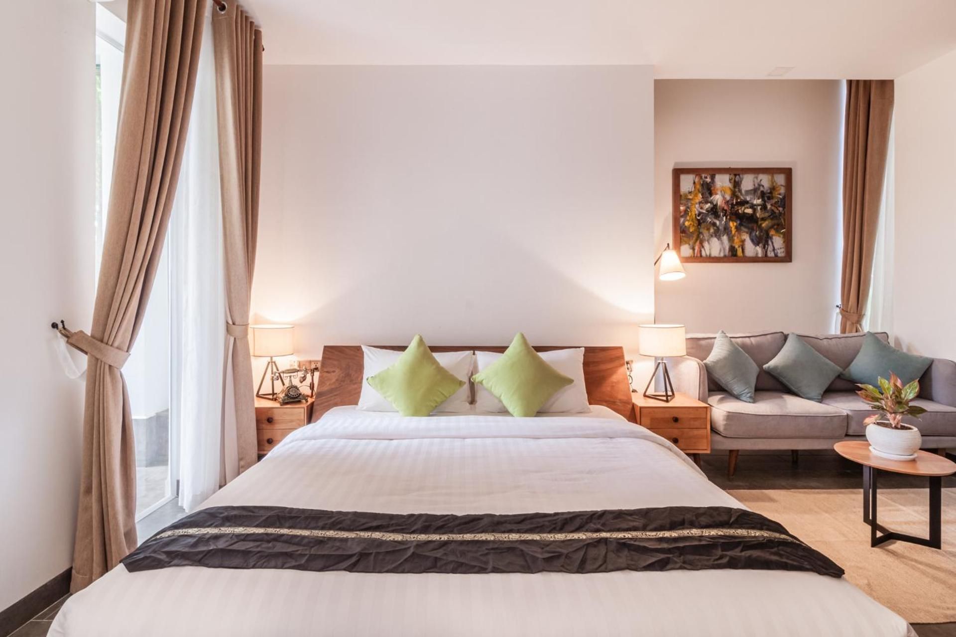 Deluxe Suite