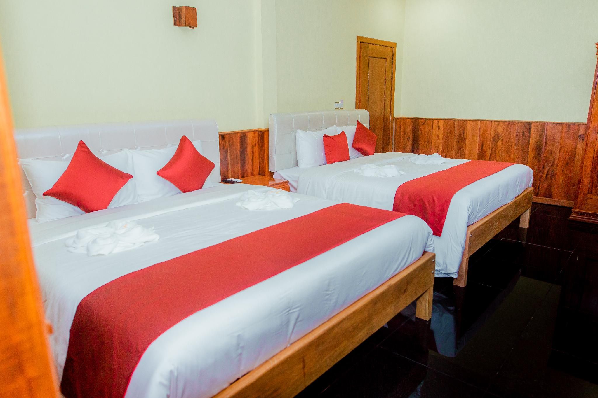 Deluxe Family Twin Room