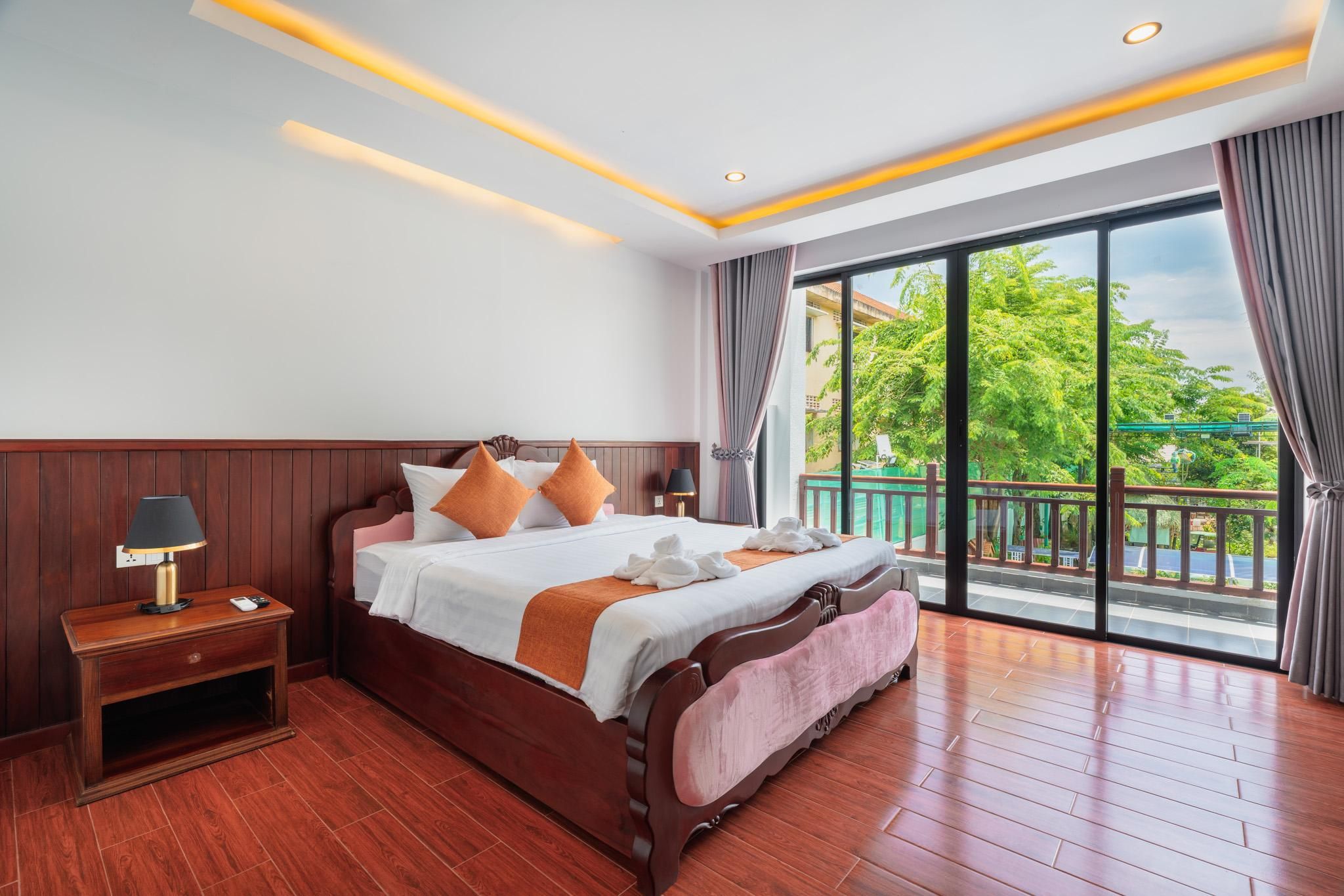 Deluxe Double with Balcony