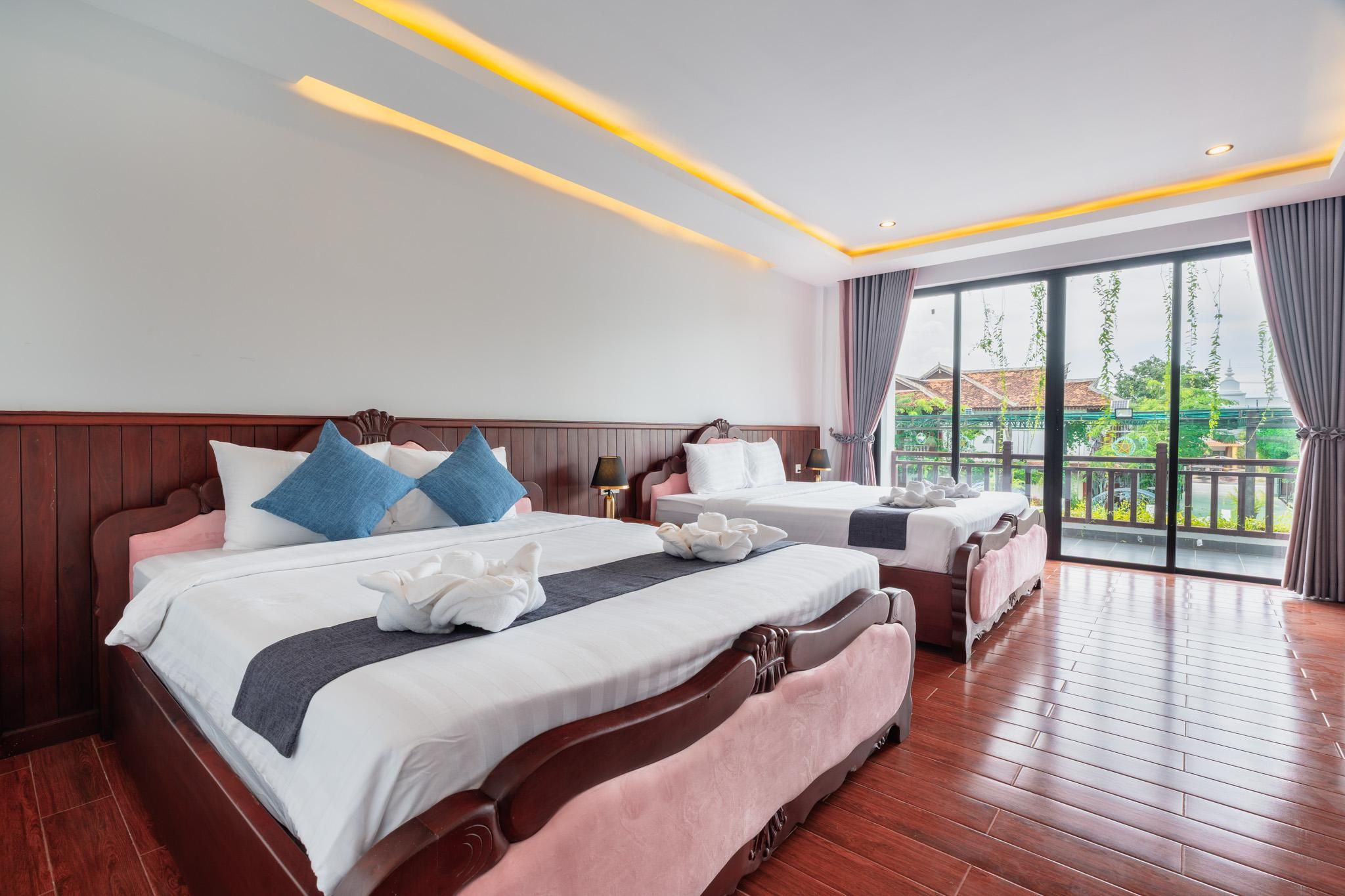 Family Suite with Balcony