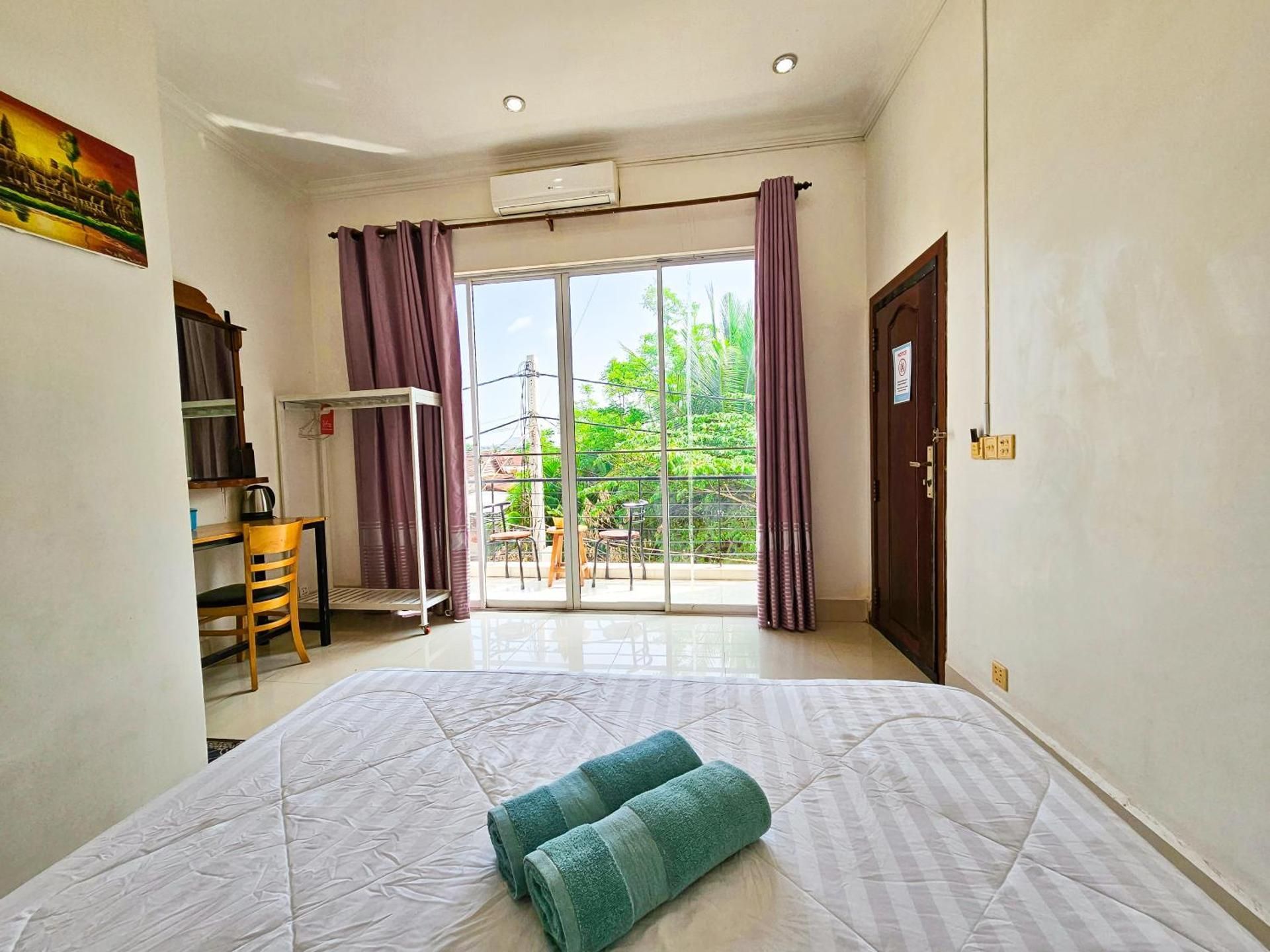 Double Room with Balcony
