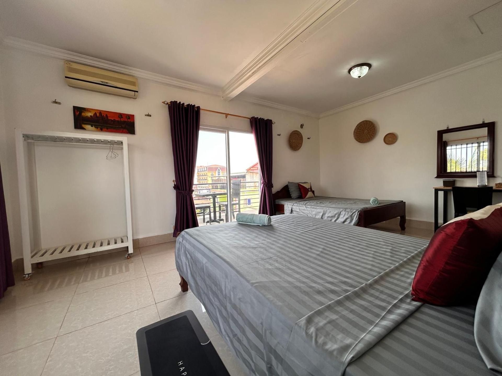 Twin Room with Balcony