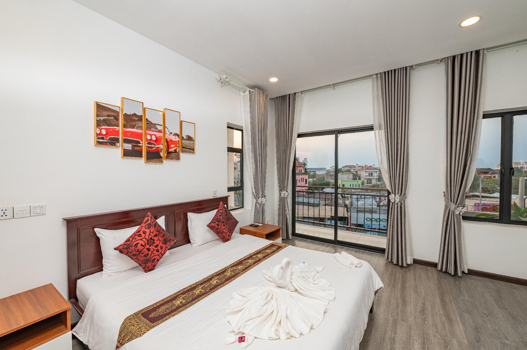 Deluxe Double Room with Balcony