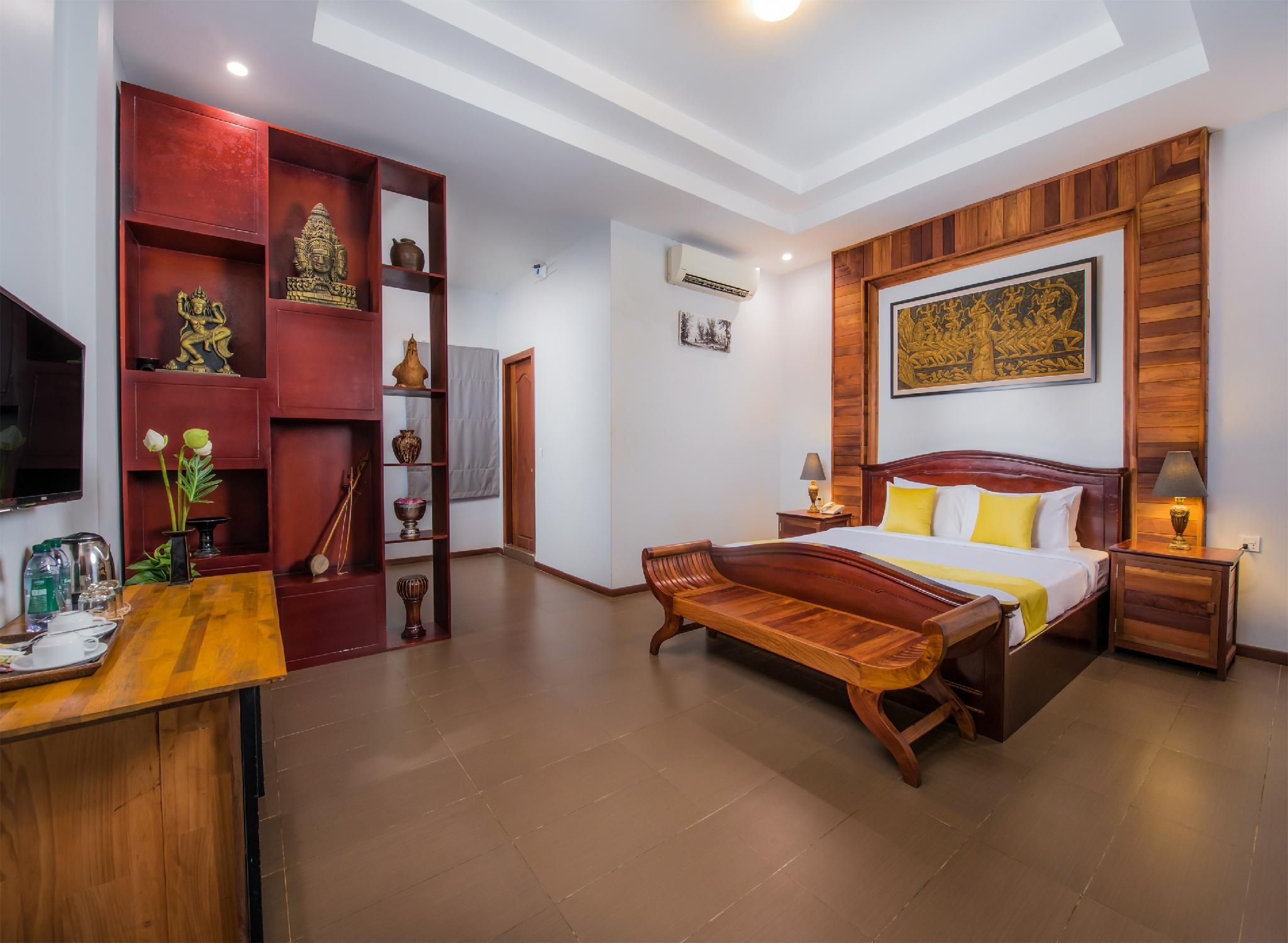 Samnak Lounge  Deluxe Double Room with Pool Access