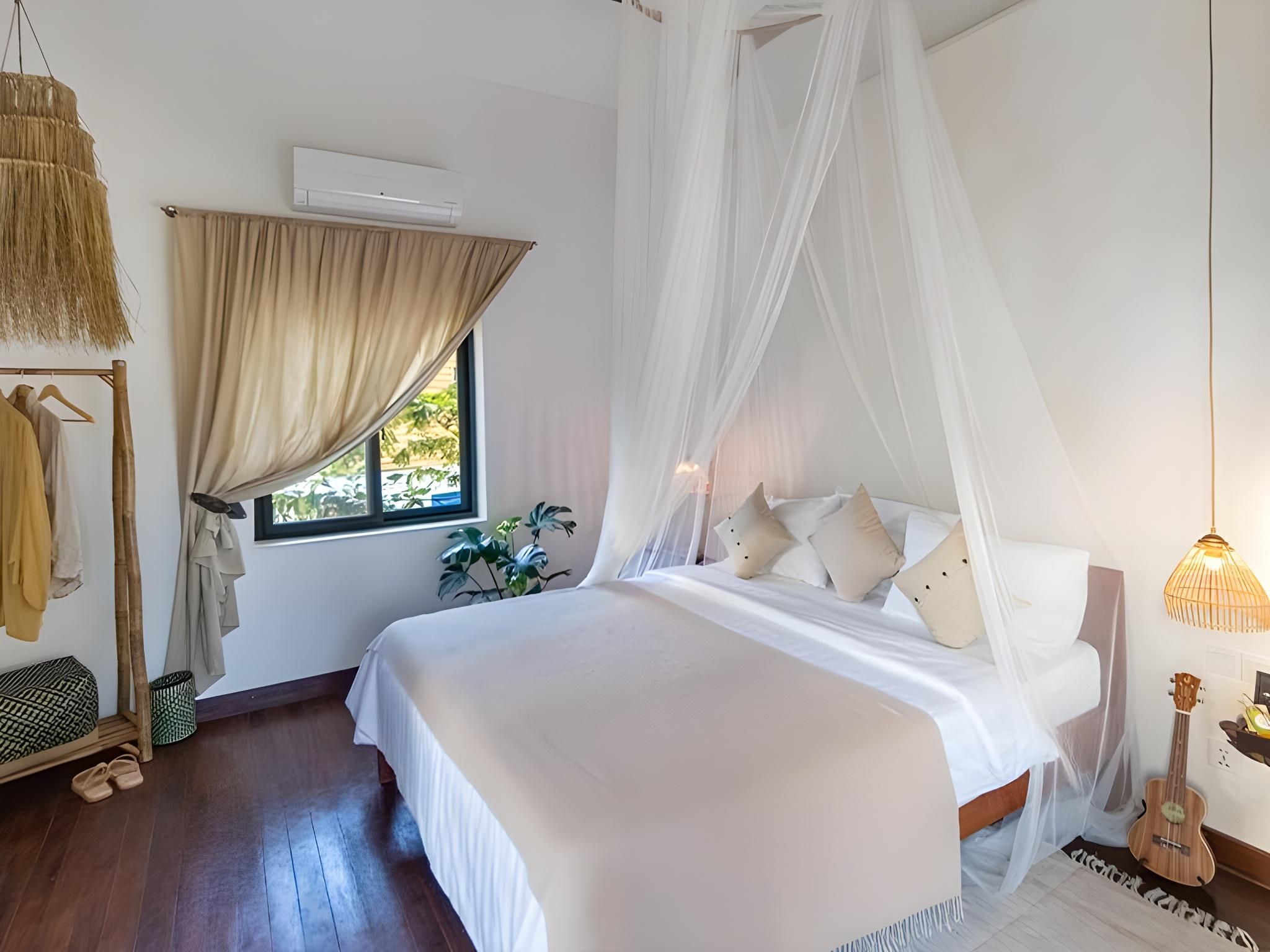 Double Room with Private Bath