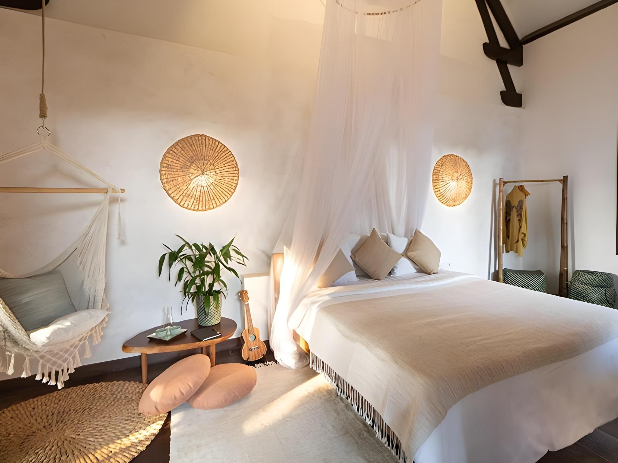 Deluxe Room with Bathtub
