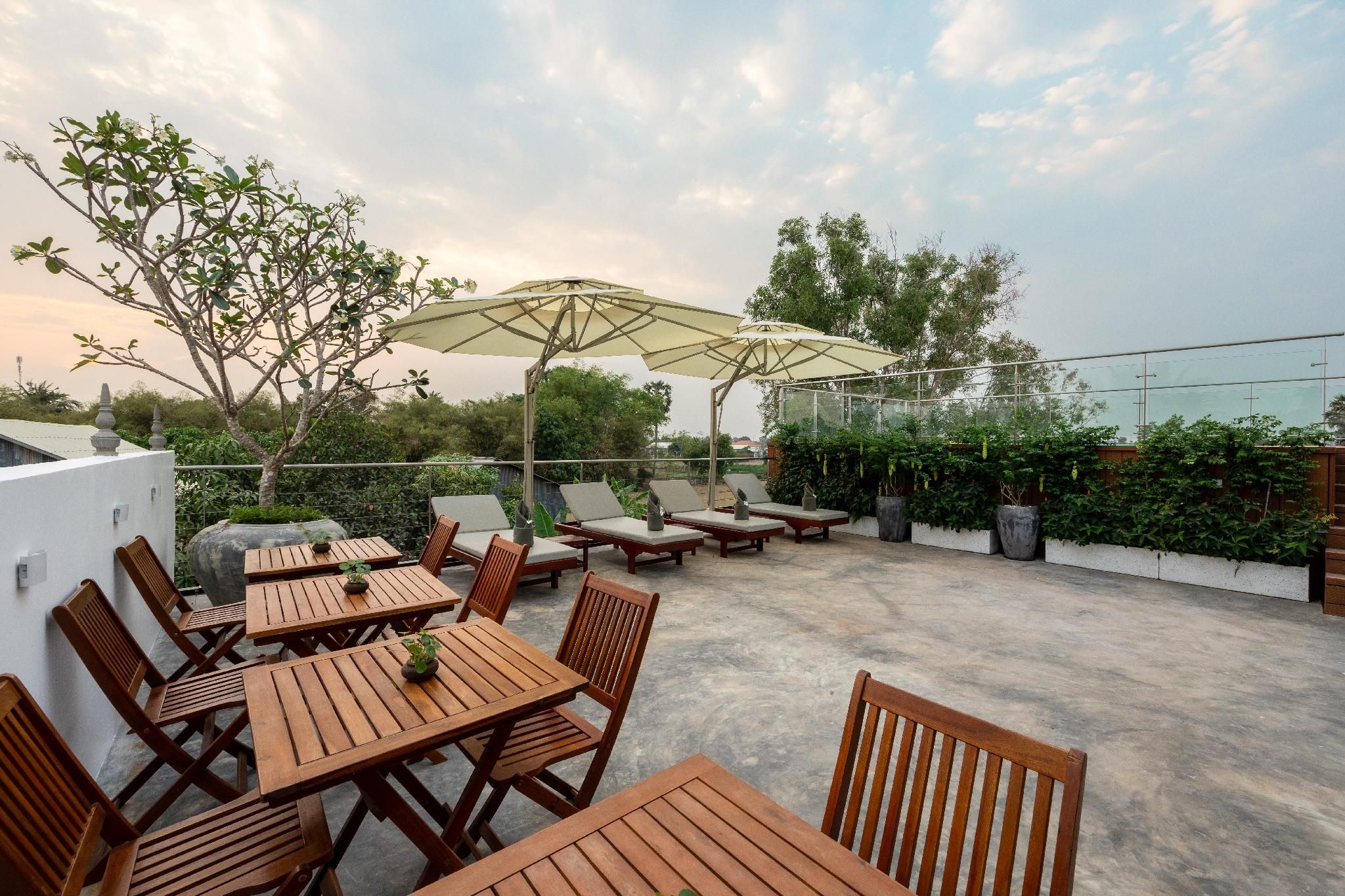 amenity (guest room)