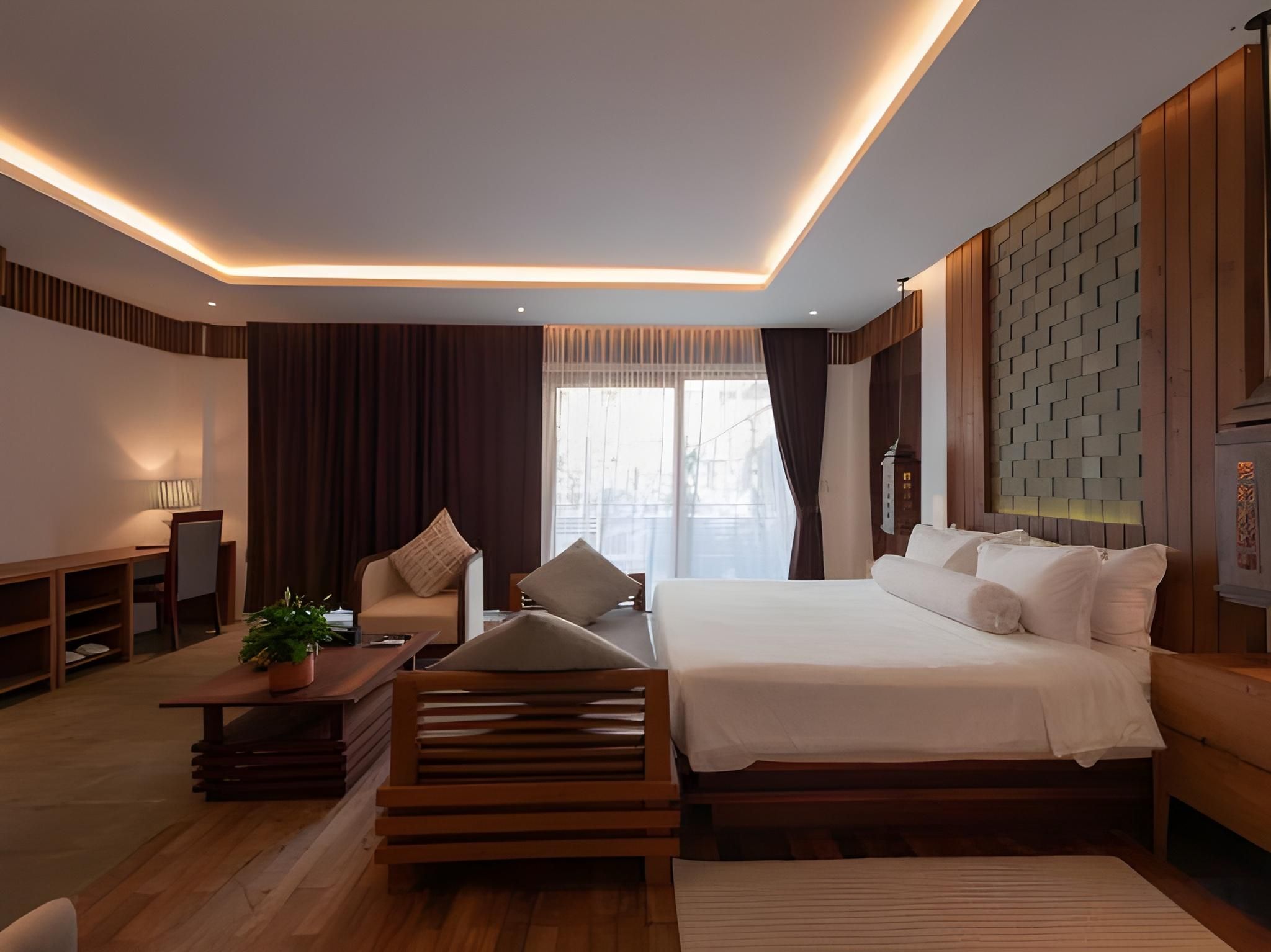 Family Connecting Suites