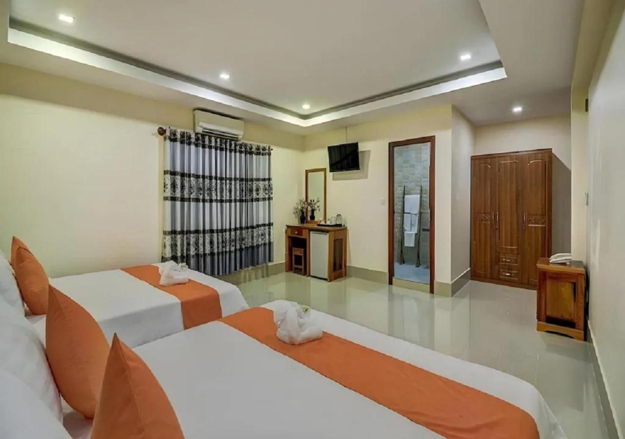 Deluxe Family Suite