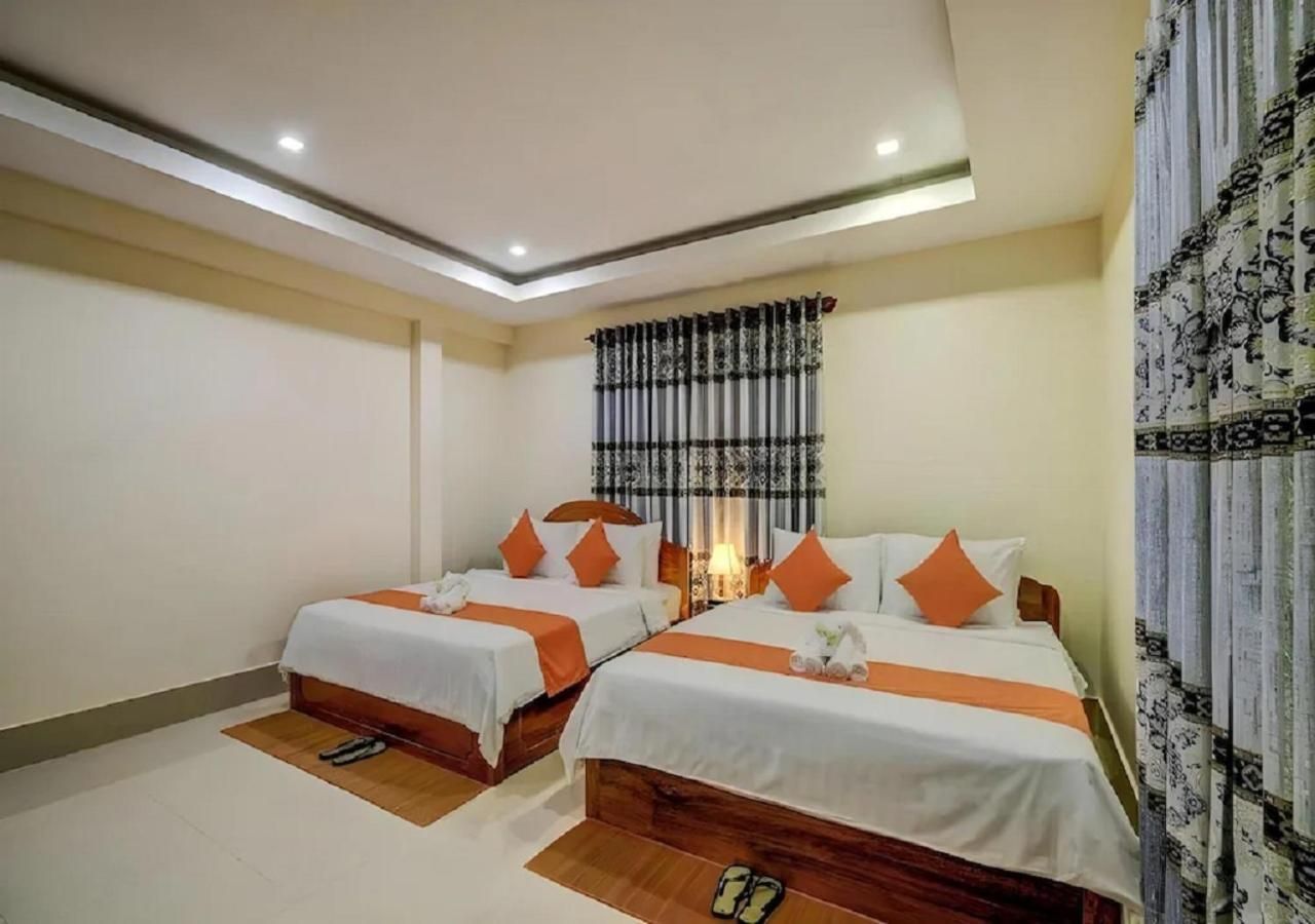Deluxe Triple Room