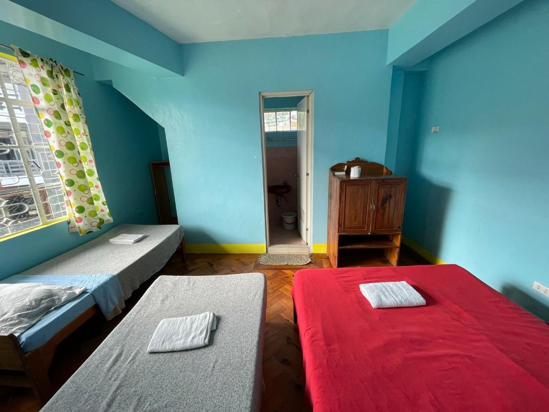 Quadruple Room with Bathroom