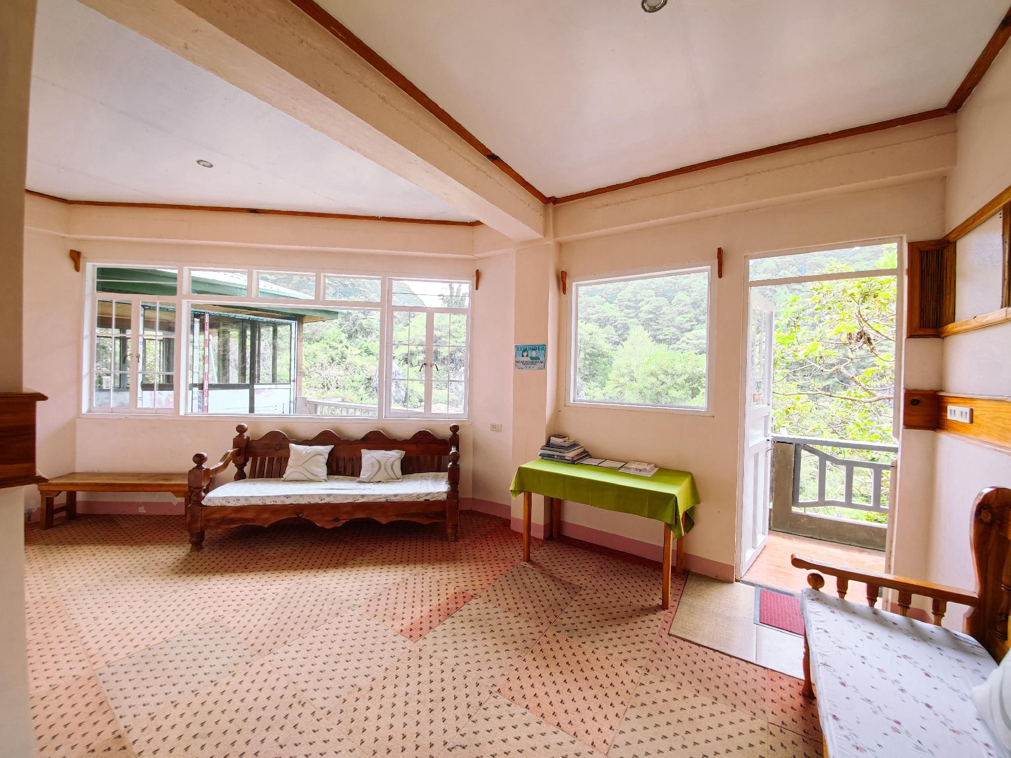 Inandako's Bed and Breakfast Classic Double or Twin 2