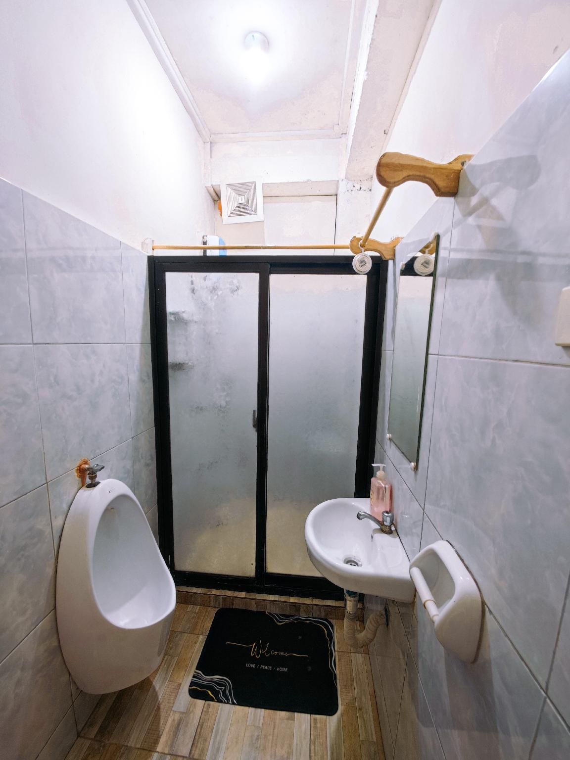 Inandako's Bed and Breakfast Family Room 2