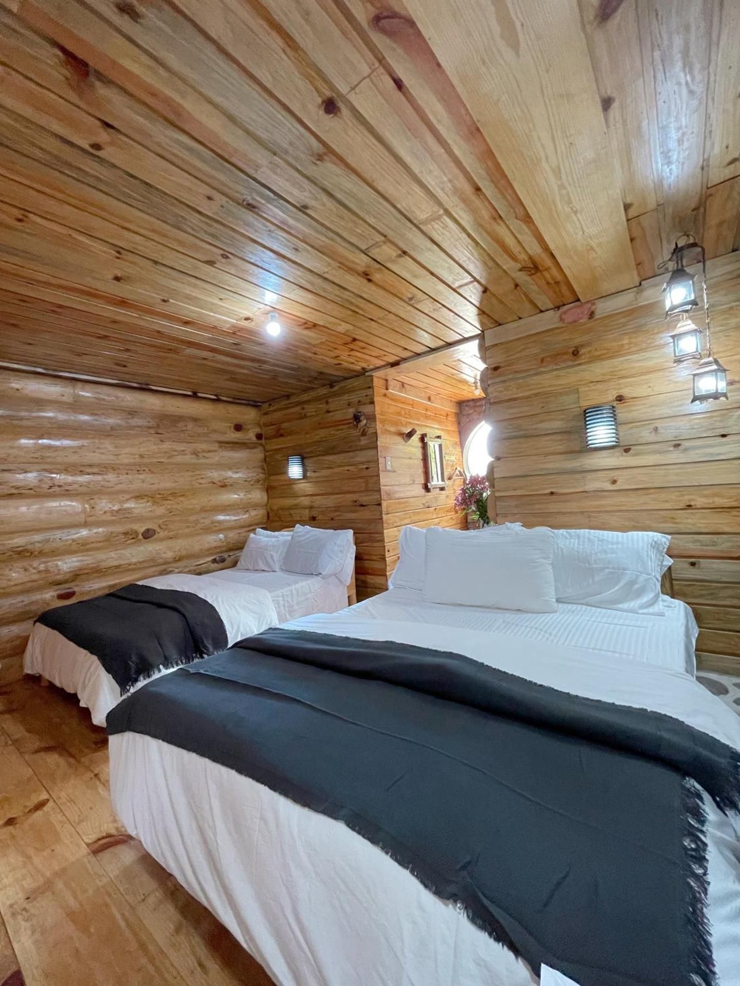 Quadruple Room with Mountain View