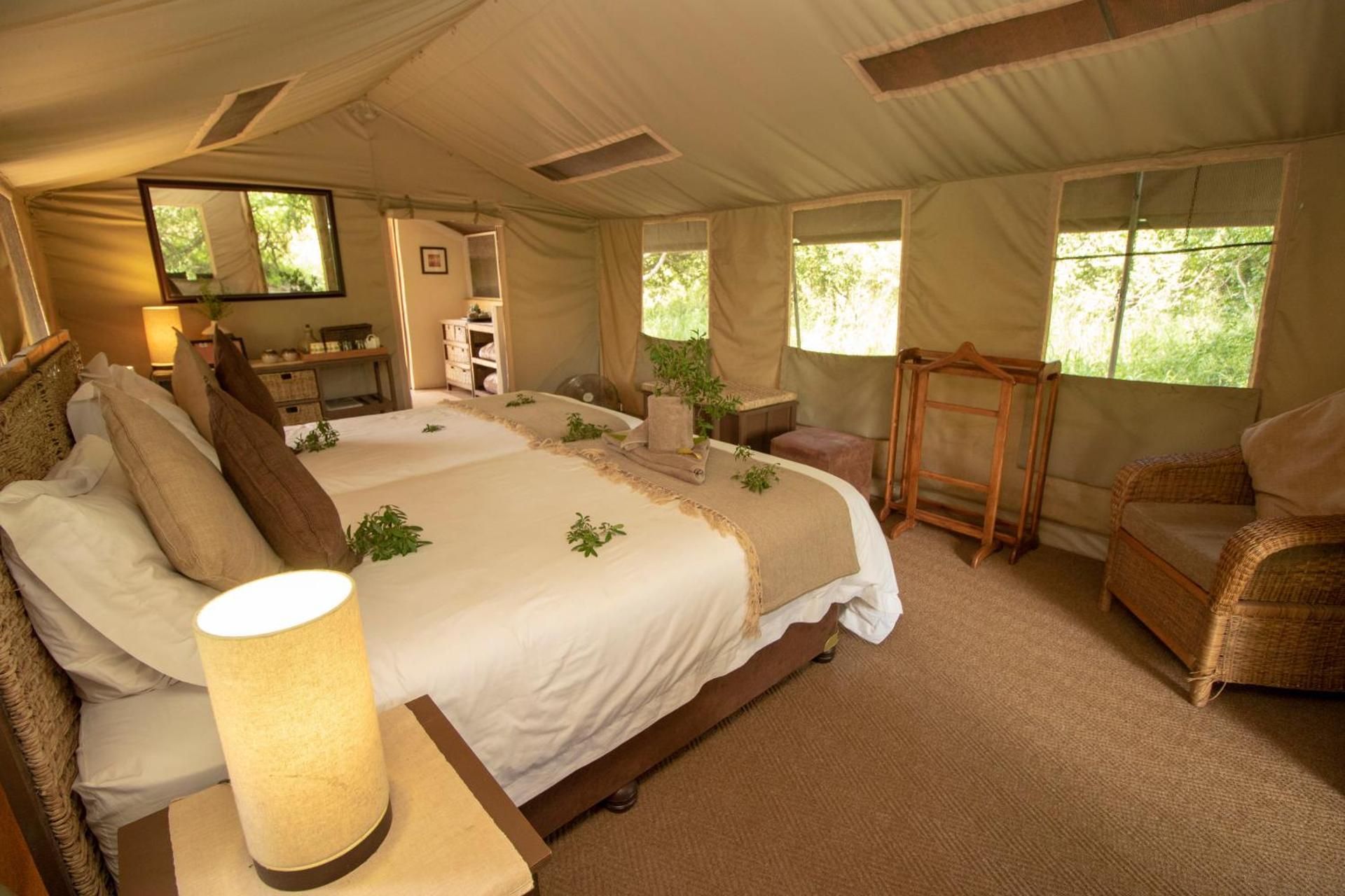 Twin Safari Tent (TS10)