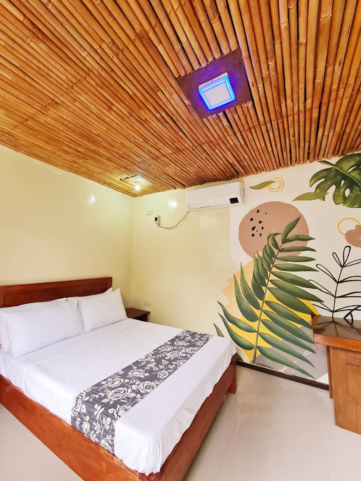 Standard Room -- 1 Bed