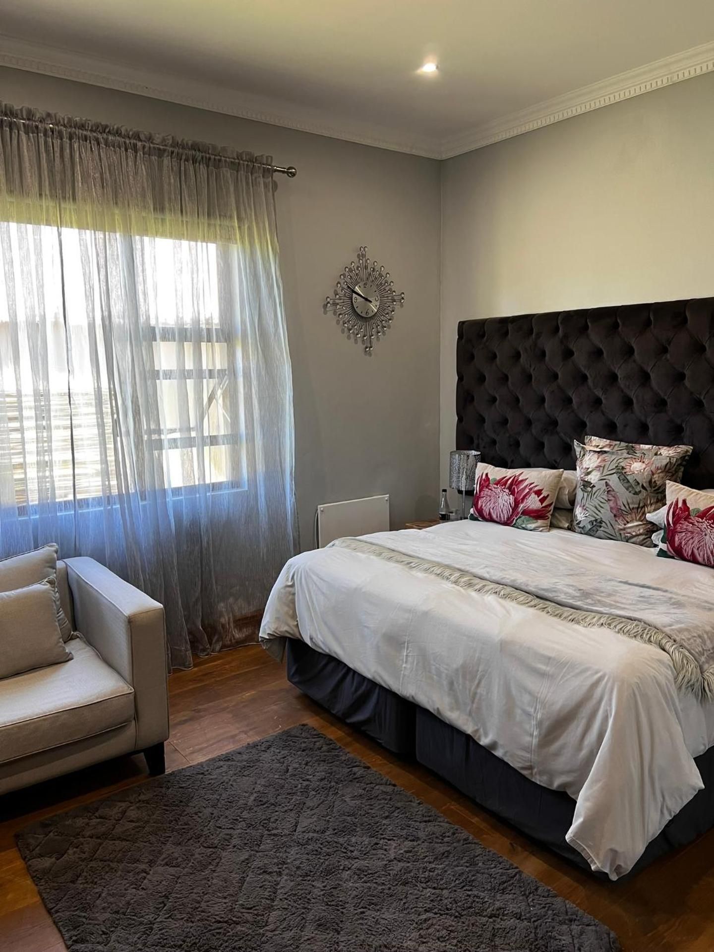 Senior Suite