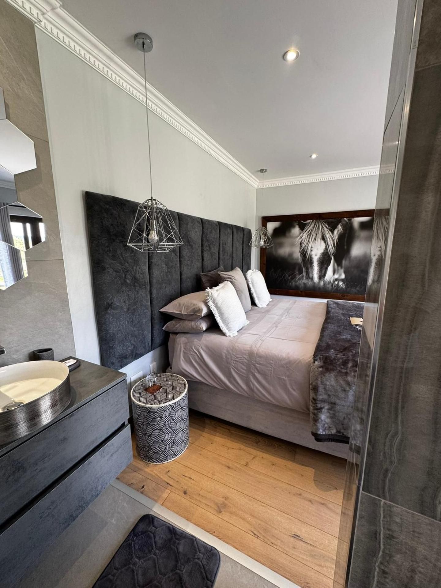 Premium King Room