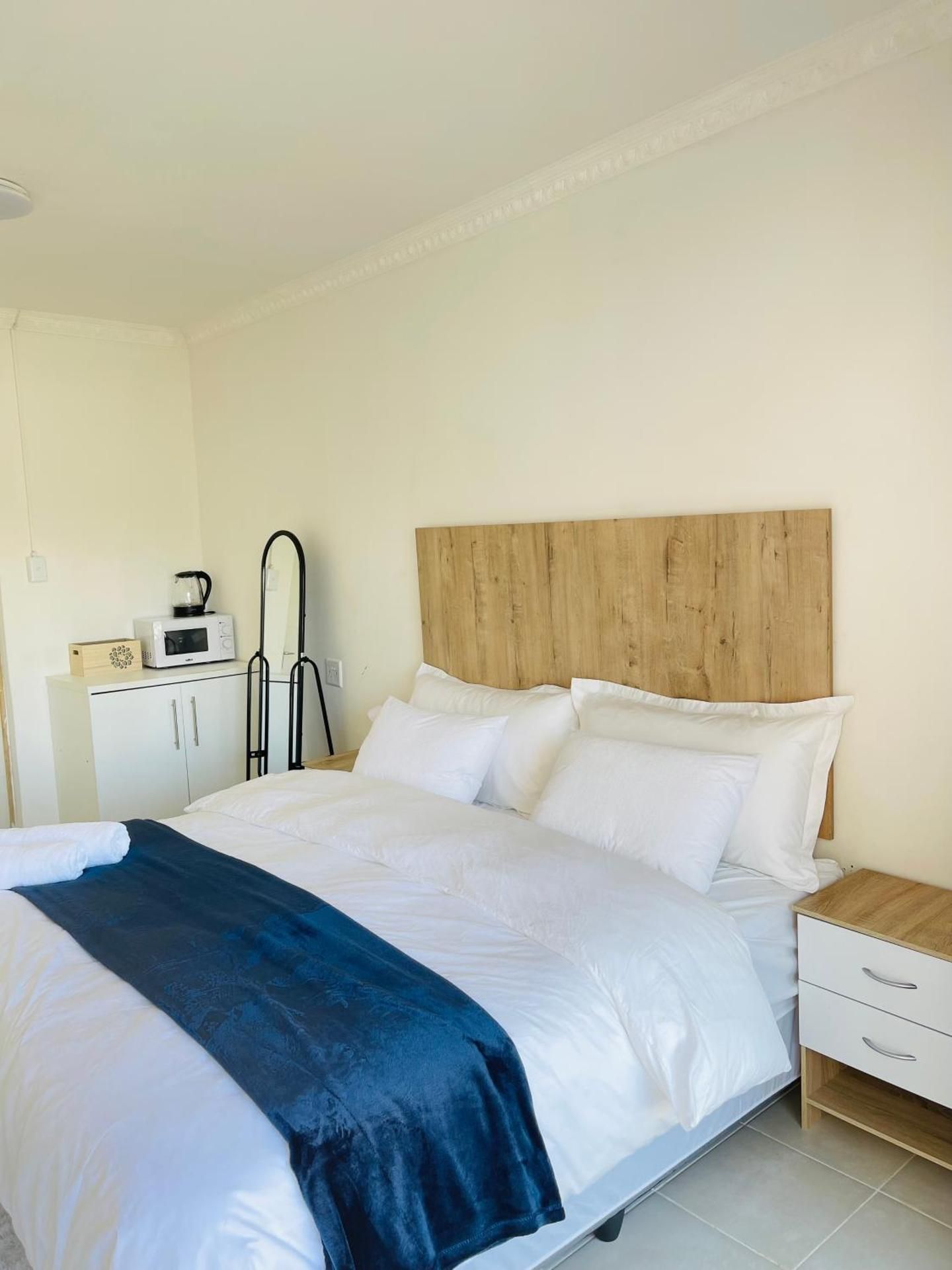 King Room with Garden View
