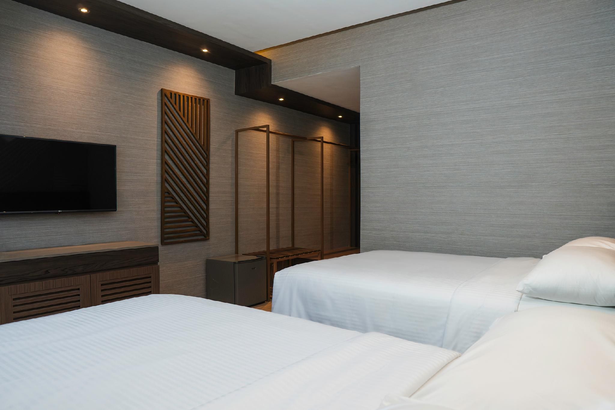 Adelina Hotel and Suites Double Deluxe 2