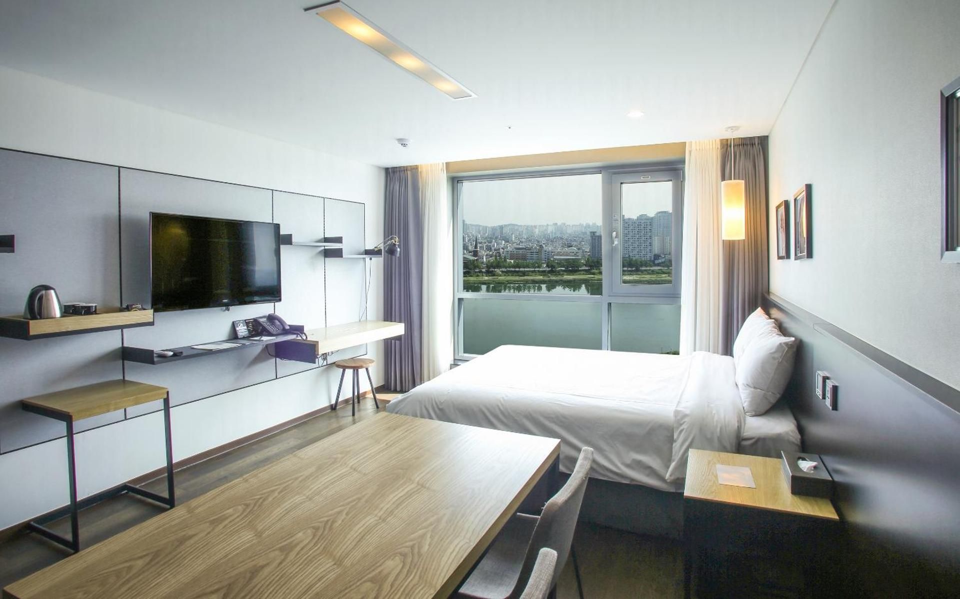 Premier Double Room - Non-Smoking