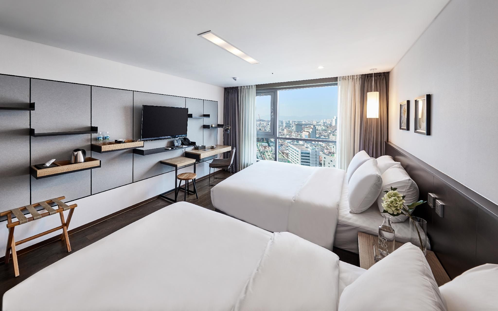 Hotel Riverside Family Twin